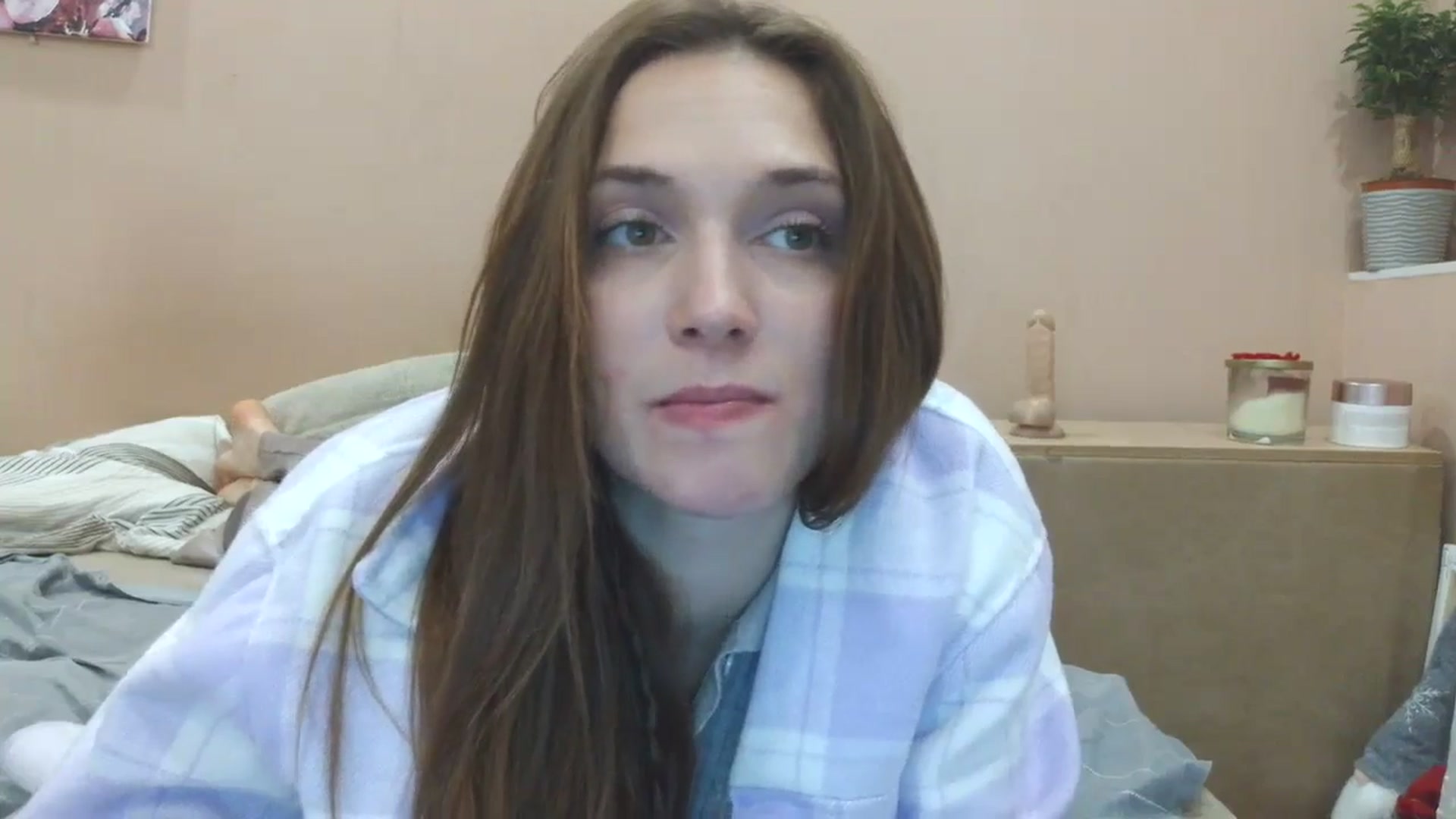 Gallery image thumbnail from HaleyReed's myfreecams stream on, 04/06/2025, 15:24 image 4 of 20