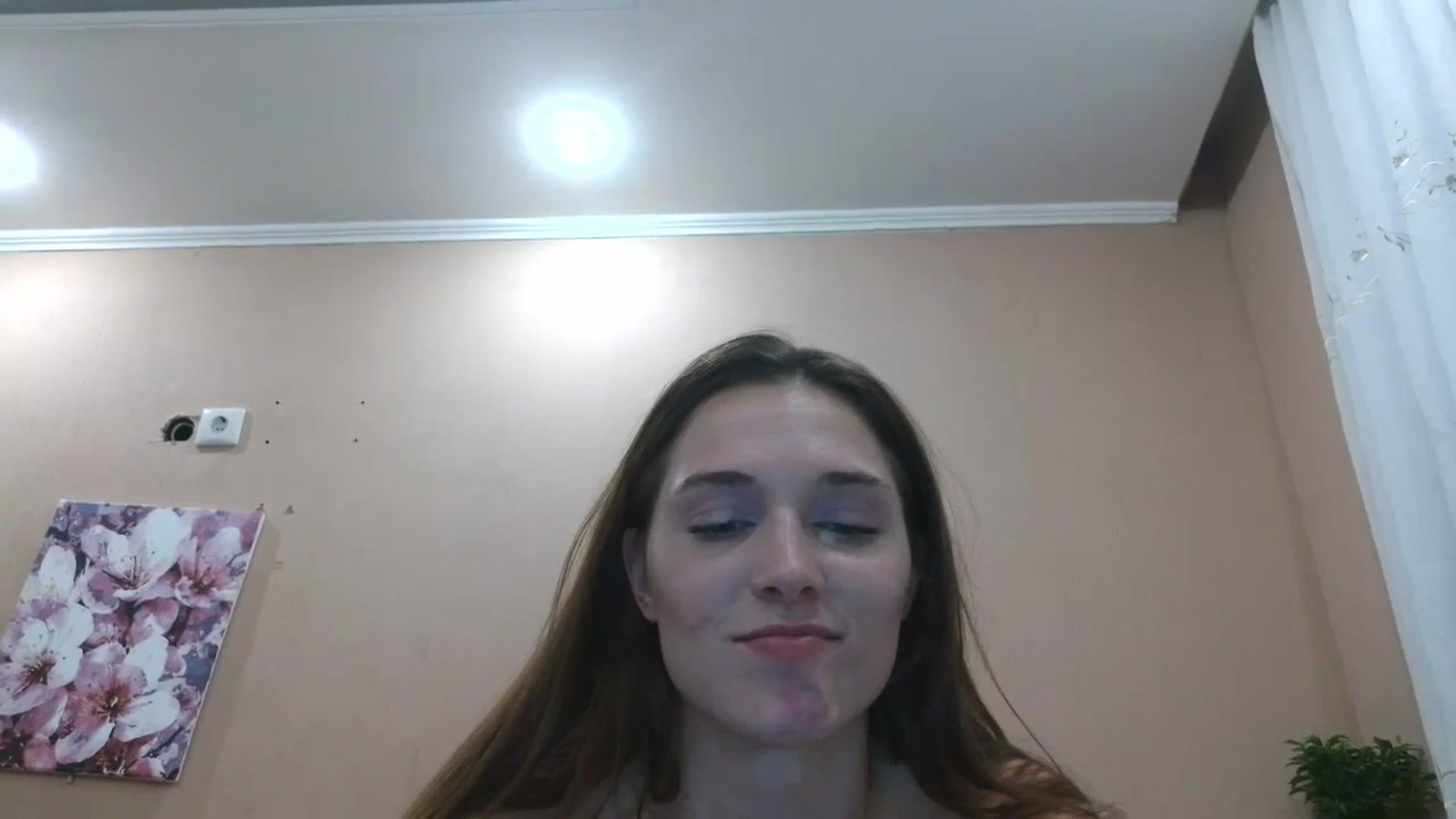 Gallery image thumbnail from HaleyReed's myfreecams stream on, 04/06/2025, 15:24 image 16 of 20
