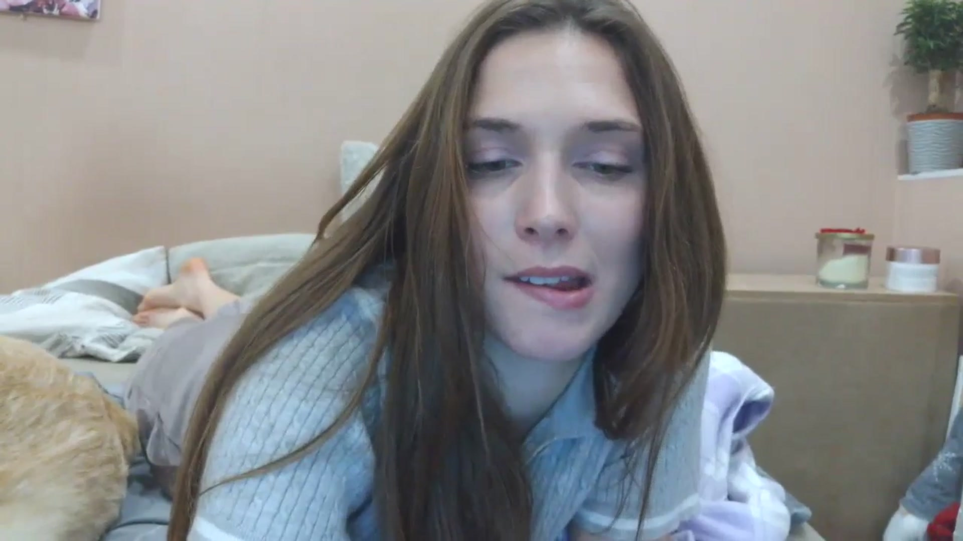 Gallery image thumbnail from HaleyReed's myfreecams stream on, 04/06/2025, 15:24 image 8 of 20