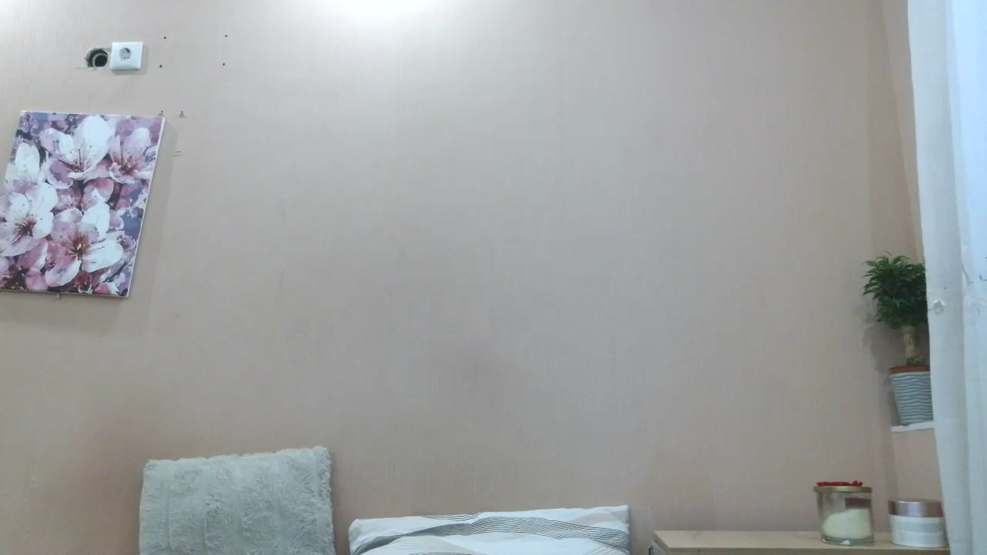 Gallery image thumbnail from HaleyReed's myfreecams stream on, 04/07/2025, 14:42 image 20 of 20