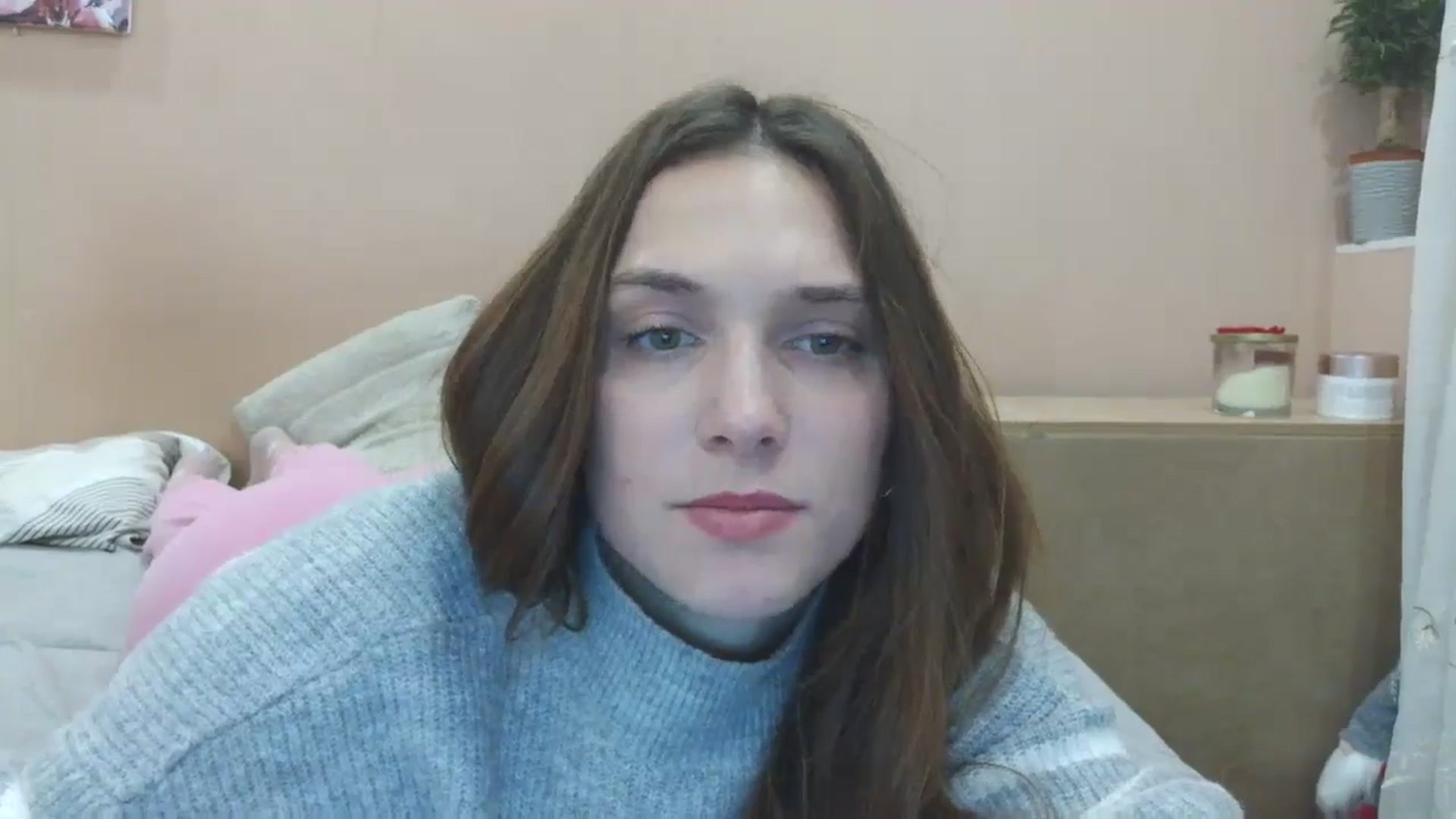 Gallery image thumbnail from HaleyReed's myfreecams stream on, 04/07/2025, 15:53 image 15 of 20