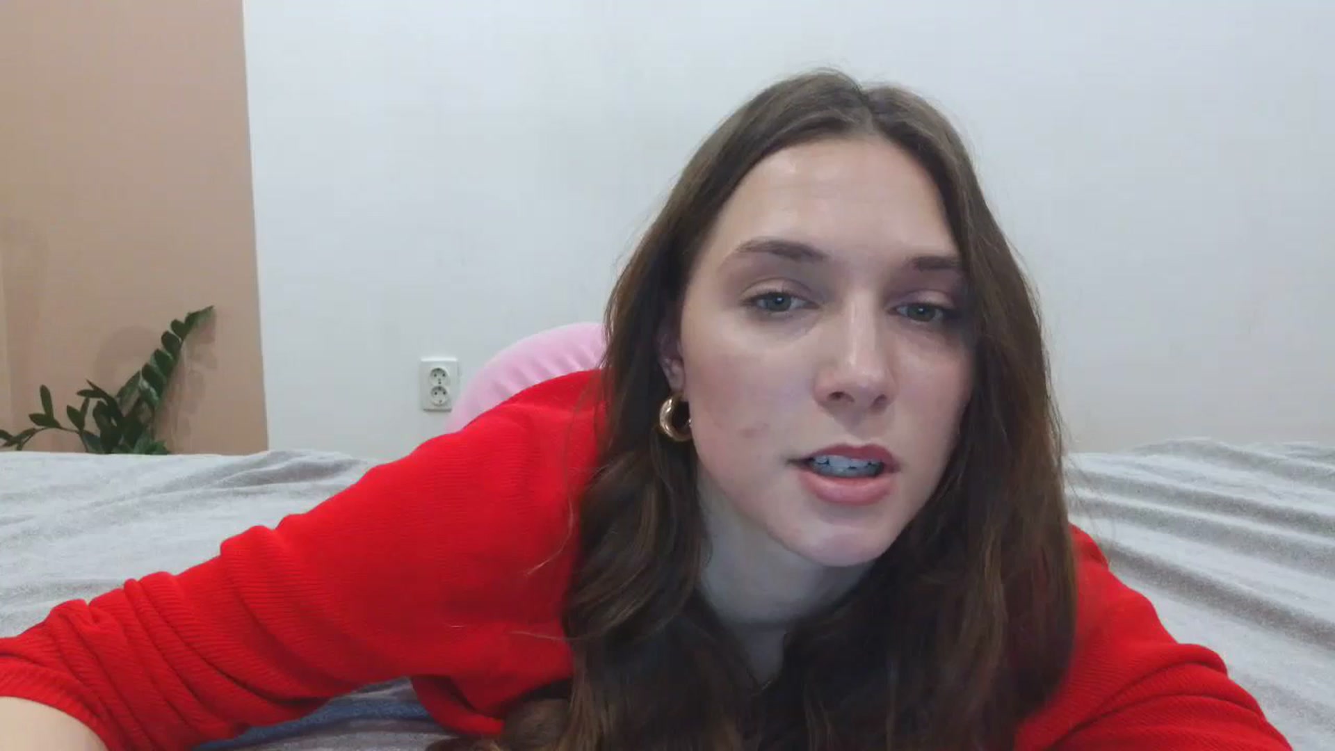 Gallery image thumbnail from HaleyReed's myfreecams stream on, 04/07/2025, 17:12 image 16 of 20
