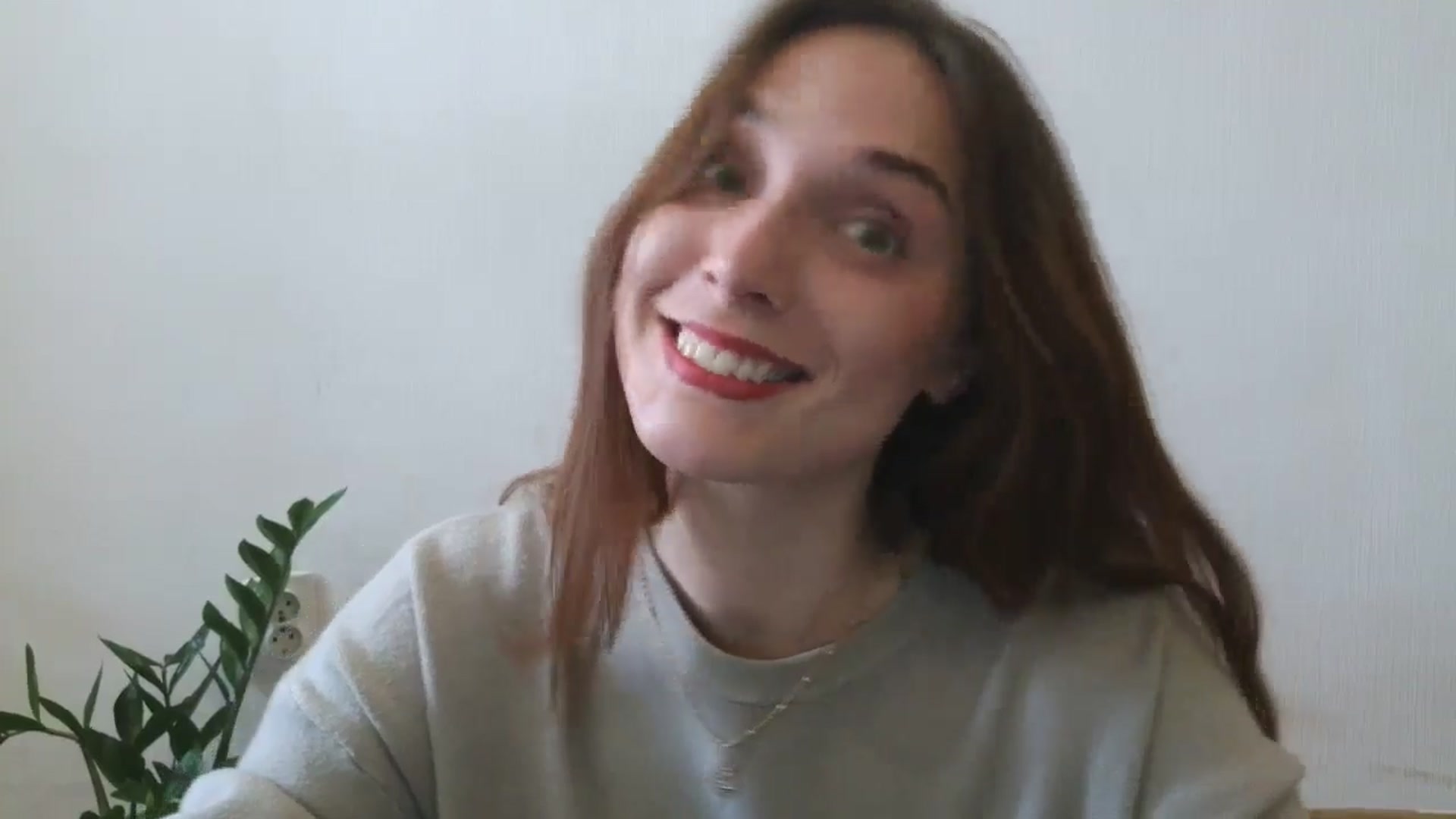 Gallery image thumbnail from HaleyReed's myfreecams stream on, 04/09/2025, 11:23 image 17 of 20