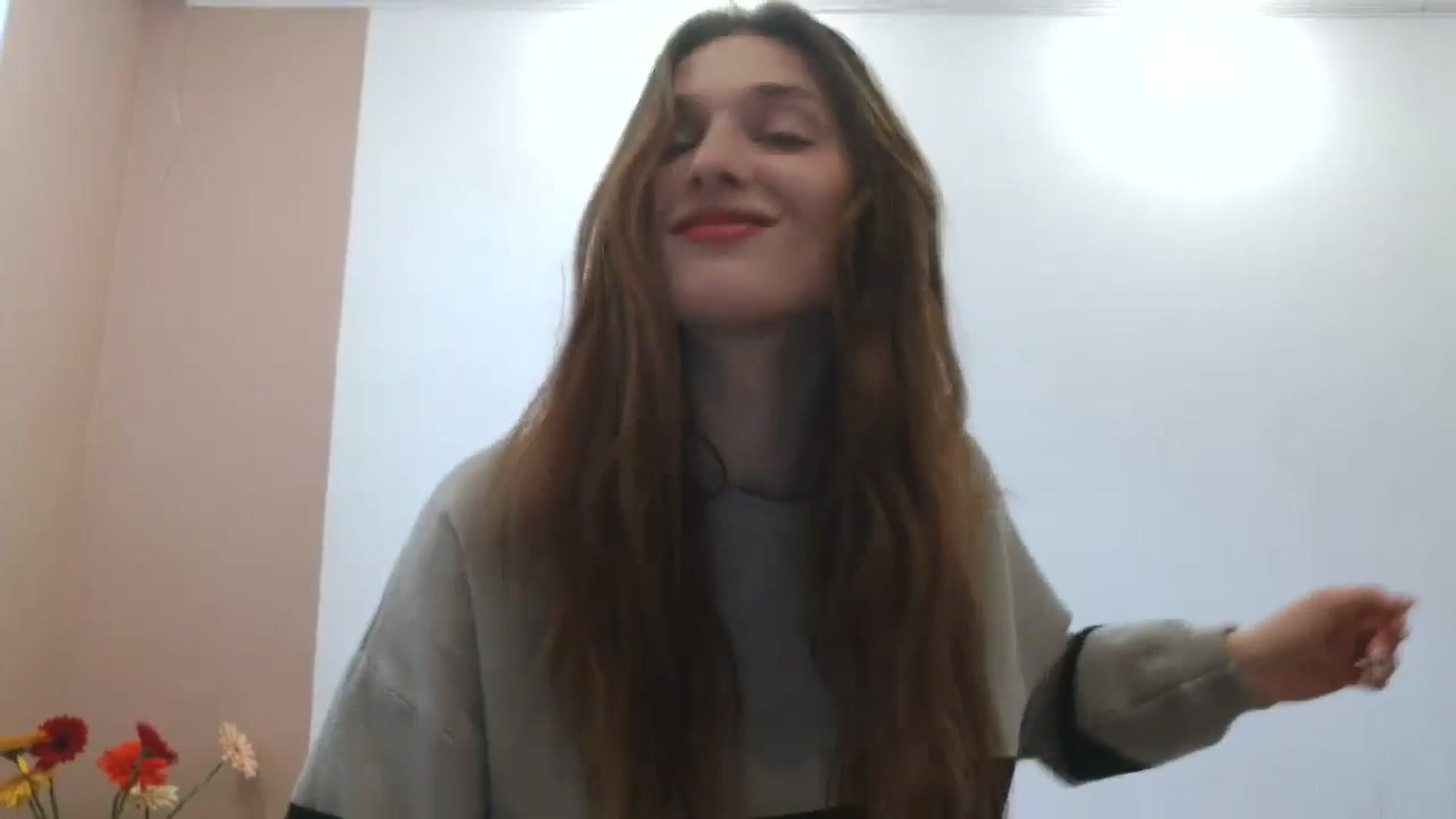 Gallery image thumbnail from HaleyReed's myfreecams stream on, 04/09/2025, 12:17 image 2 of 20