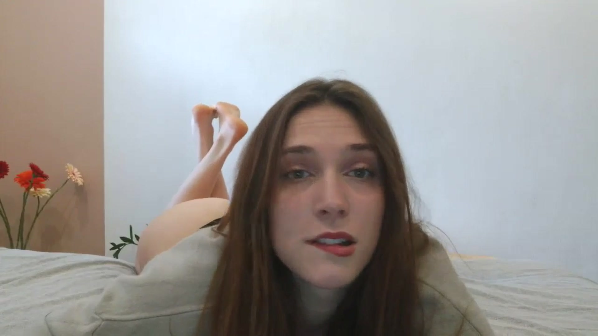 Gallery image thumbnail from HaleyReed's myfreecams stream on, 04/09/2025, 12:17 image 15 of 20