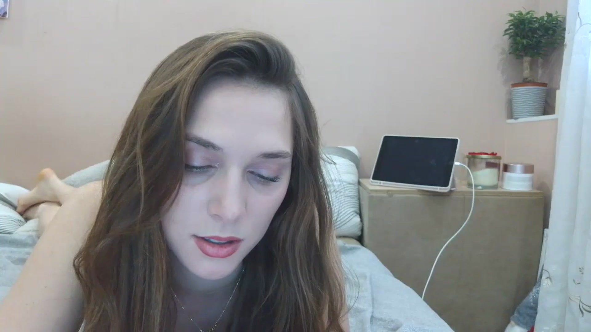 Gallery image thumbnail from HaleyReed's myfreecams stream on, 04/09/2025, 13:23 image 2 of 20