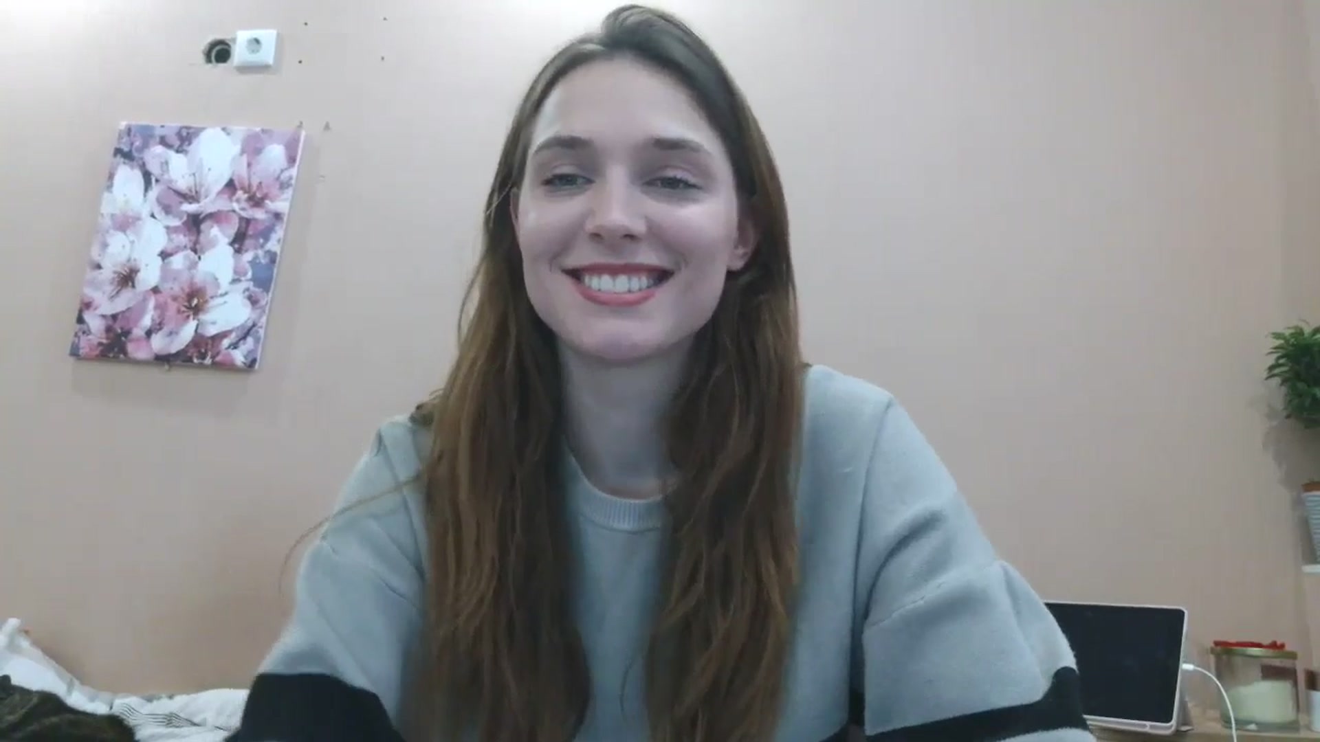 Gallery image thumbnail from HaleyReed's myfreecams stream on, 04/09/2025, 13:23 image 20 of 20