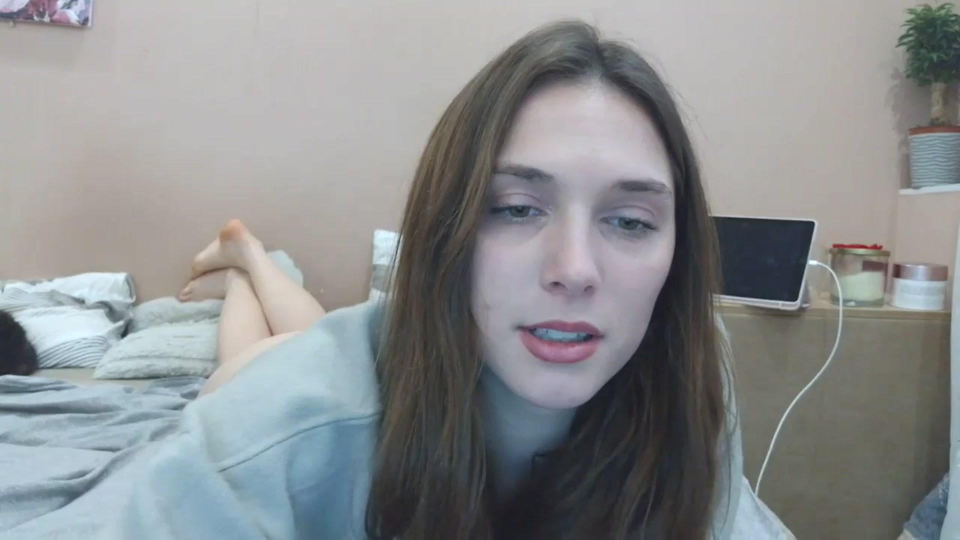 Gallery image thumbnail from HaleyReed's myfreecams stream on, 04/09/2025, 14:16 image 1 of 20