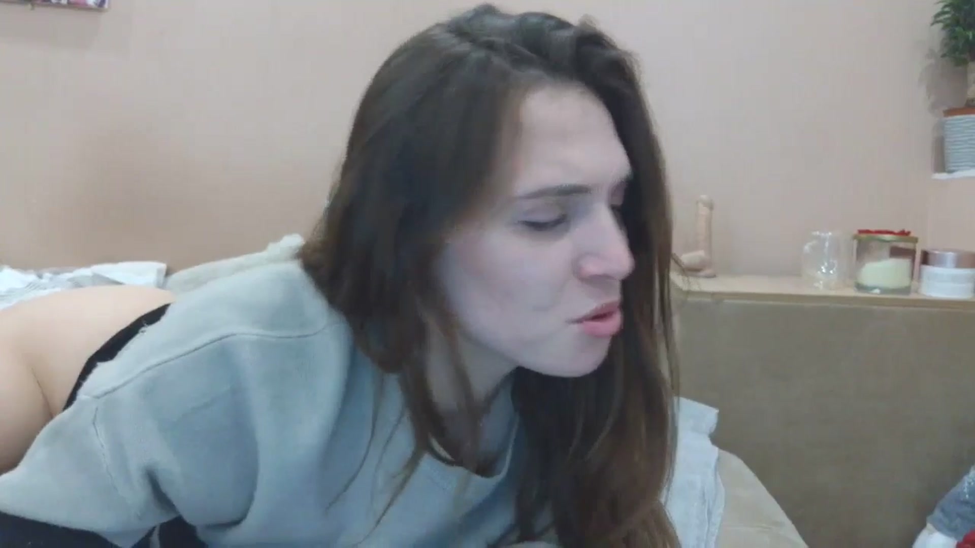 Gallery image thumbnail from HaleyReed's myfreecams stream on, 04/09/2025, 15:53 image 7 of 20