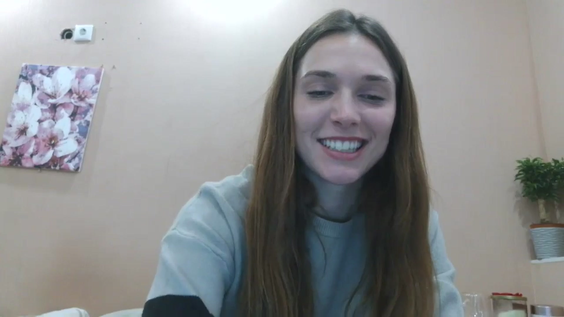 Gallery image thumbnail from HaleyReed's myfreecams stream on, 04/09/2025, 15:53 image 3 of 20