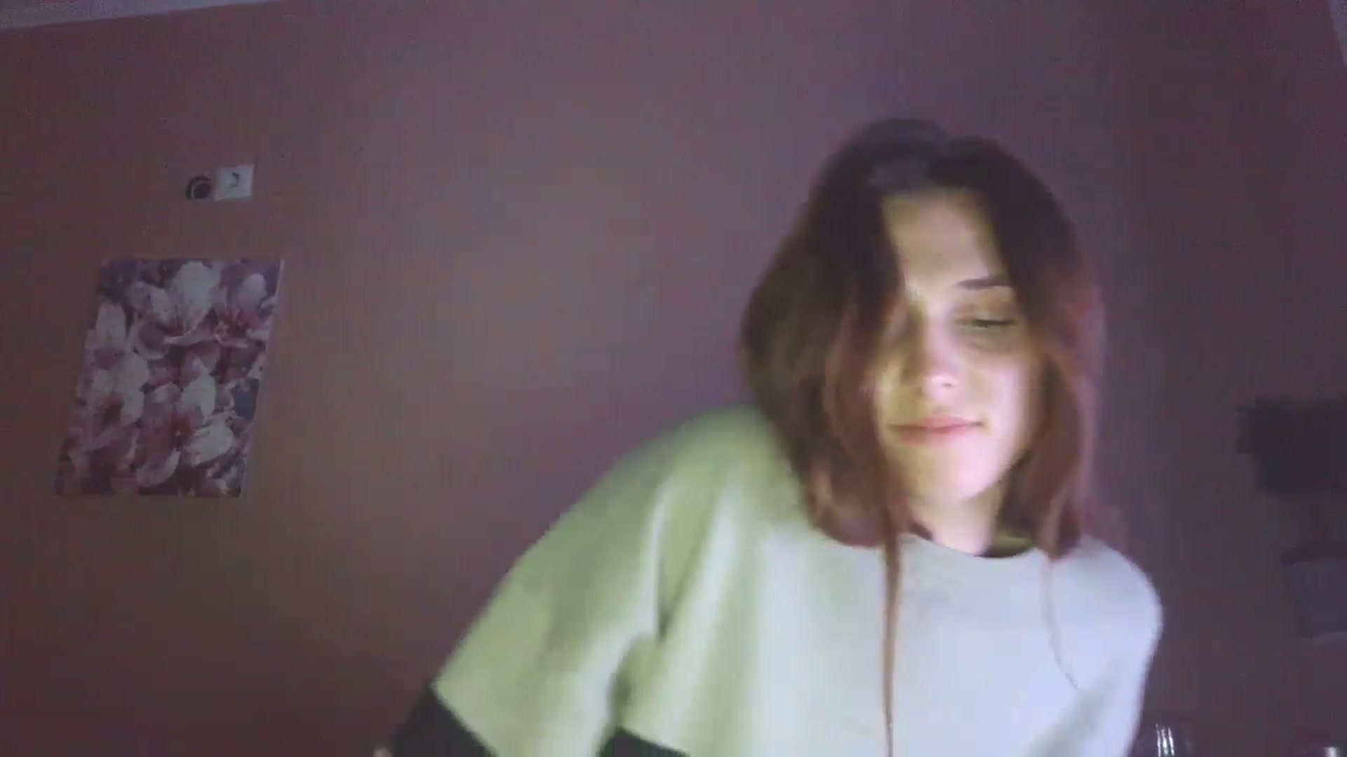 Gallery image thumbnail from HaleyReed's myfreecams stream on, 04/09/2025, 17:09 image 2 of 20