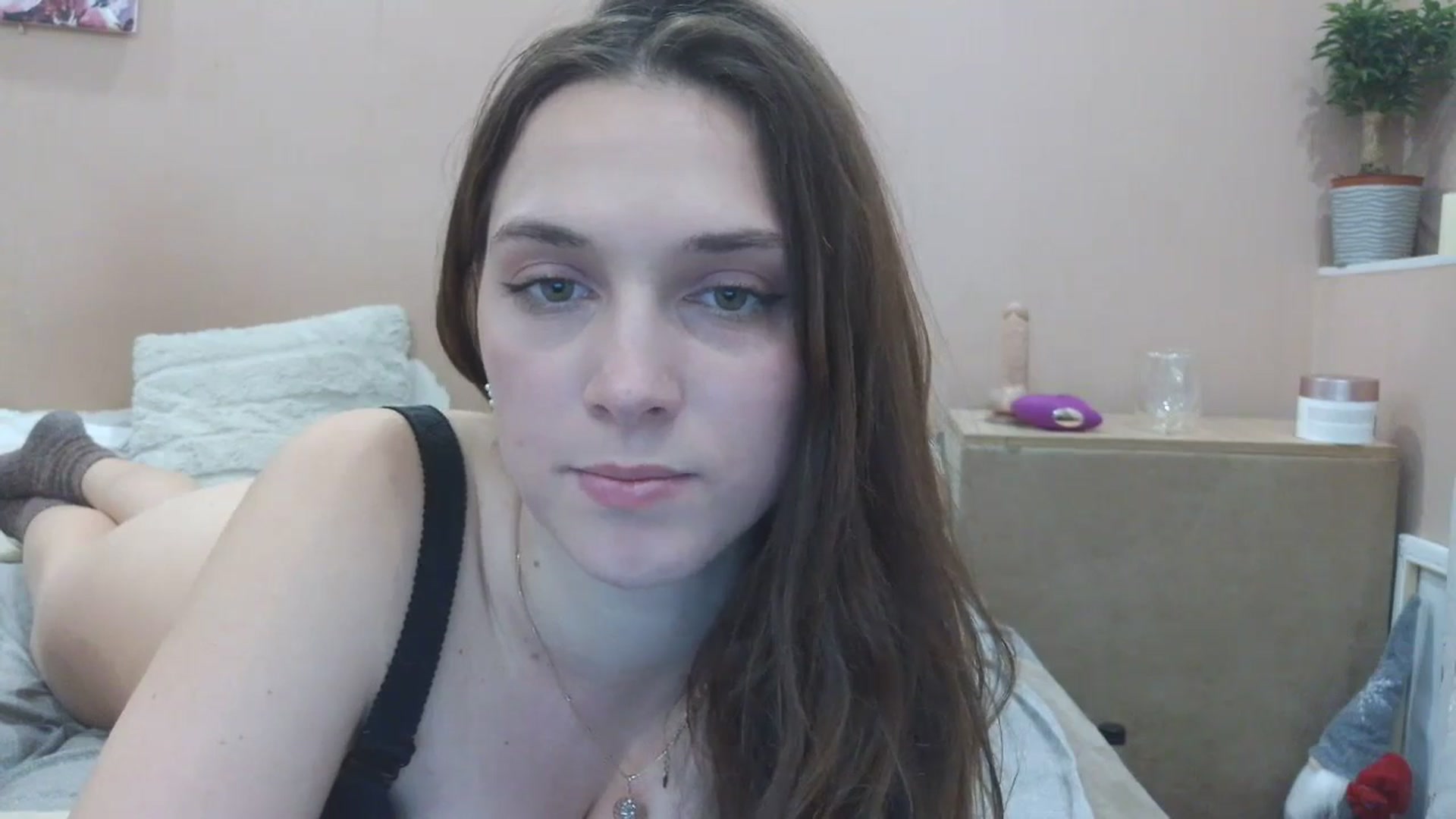 Gallery image thumbnail from HaleyReed's myfreecams stream on, 04/10/2025, 15:04 image 17 of 20