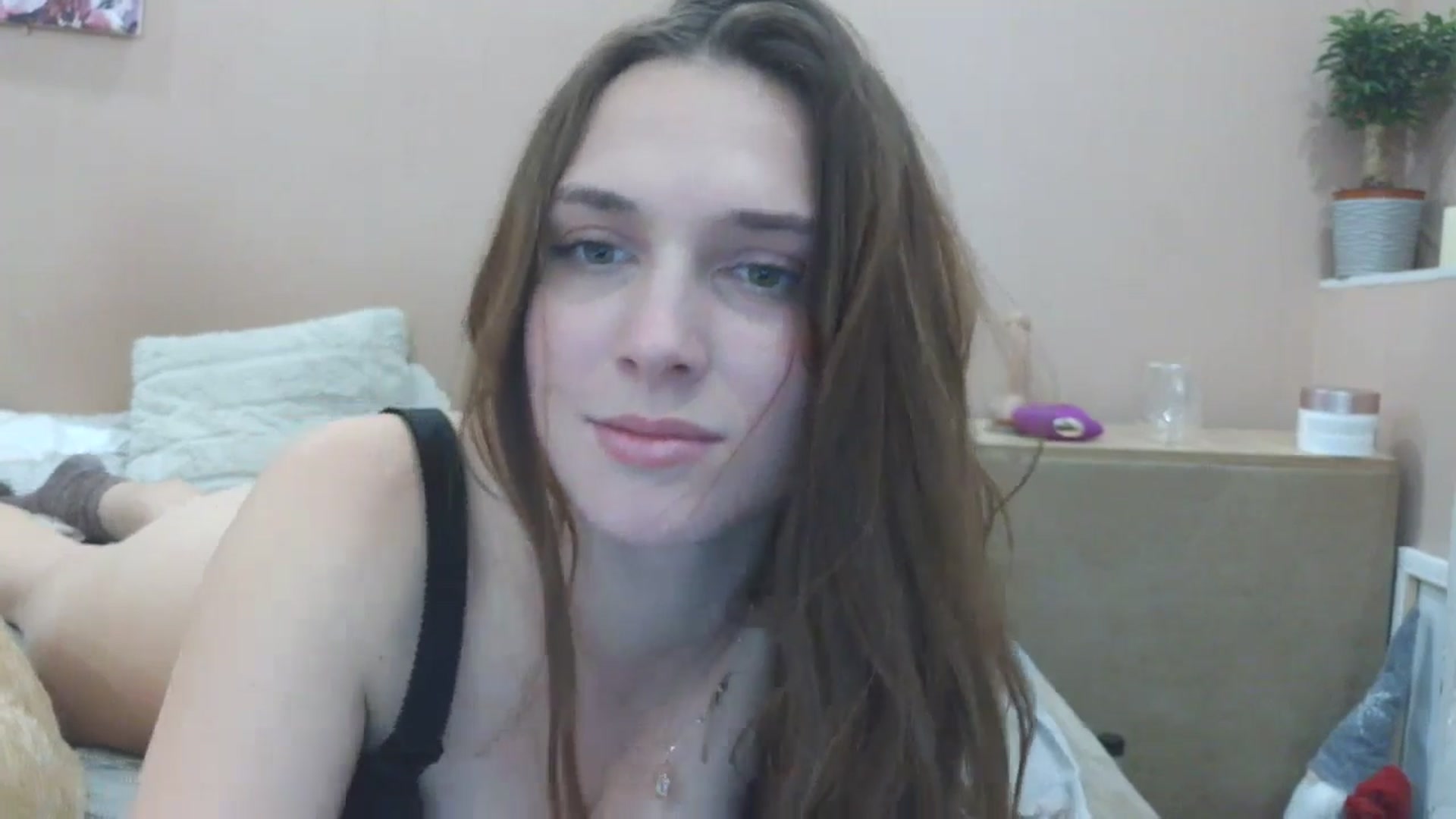 Gallery image thumbnail from HaleyReed's myfreecams stream on, 04/10/2025, 15:04 image 13 of 20