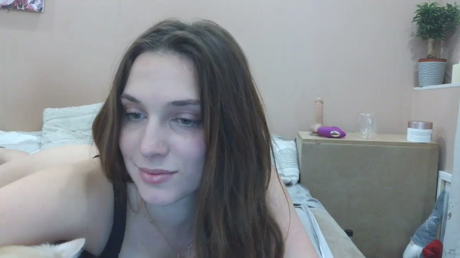 Gallery image thumbnail from HaleyReed's myfreecams stream on, 04/10/2025, 15:04 image 11 of 20