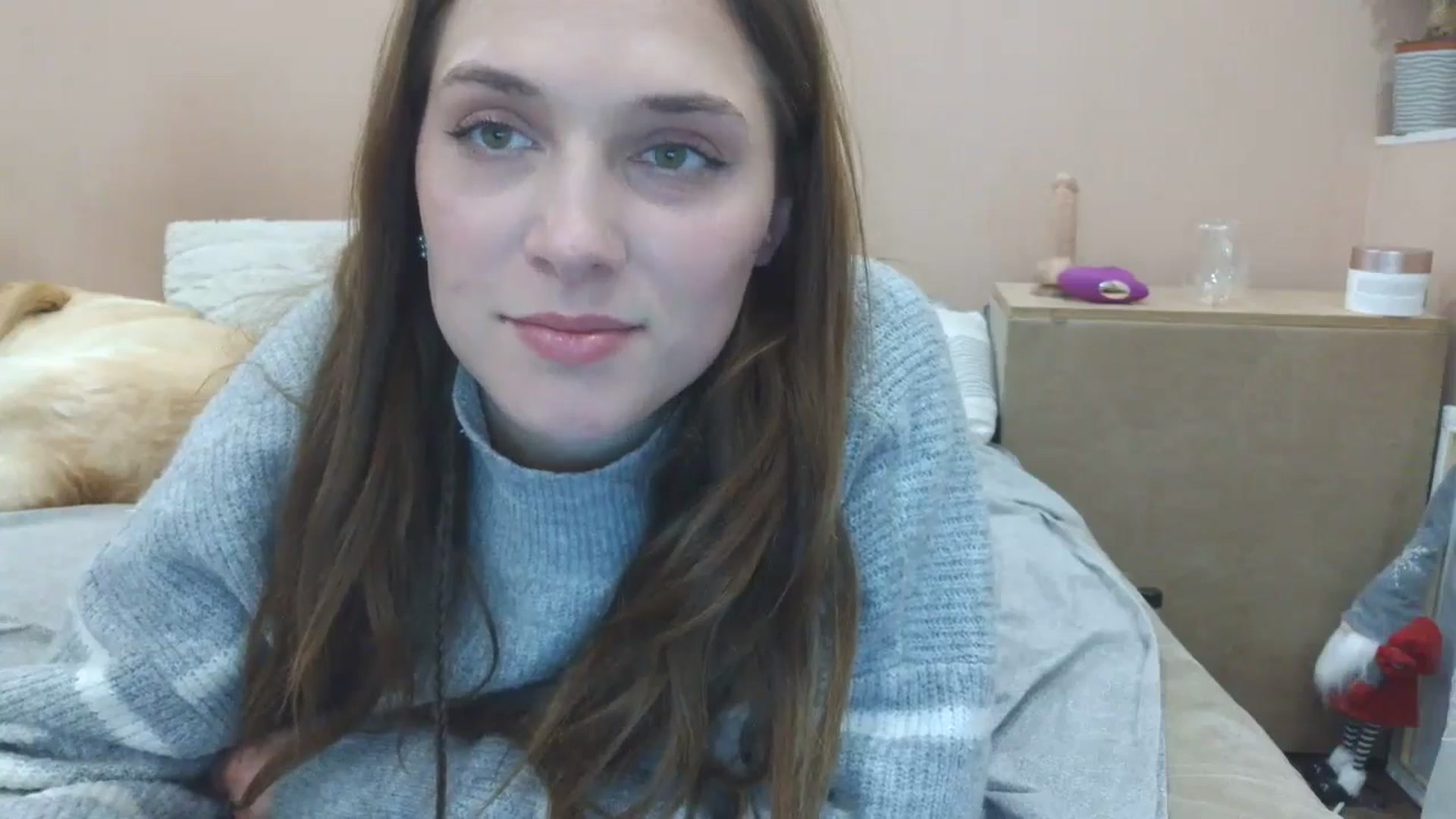 Gallery image thumbnail from HaleyReed's myfreecams stream on, 04/10/2025, 16:09 image 19 of 20