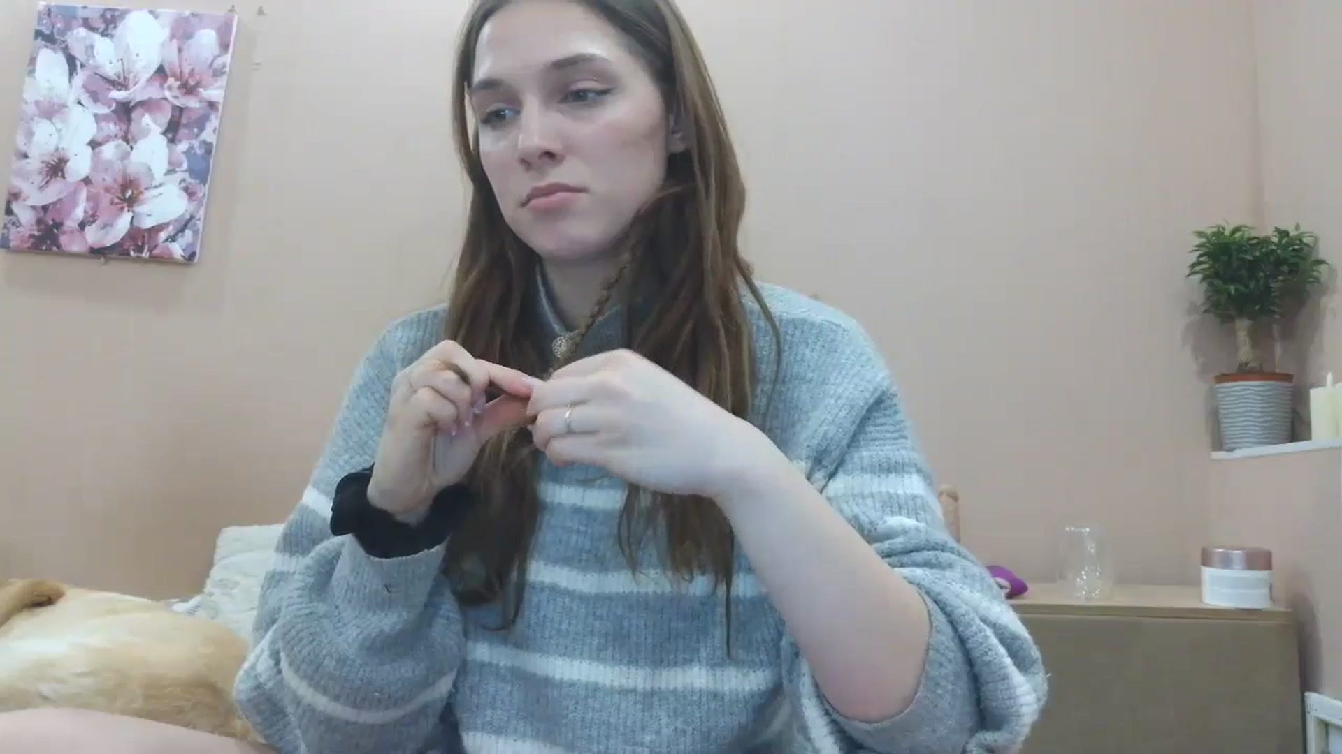 Gallery image thumbnail from HaleyReed's myfreecams stream on, 04/10/2025, 16:09 image 14 of 20
