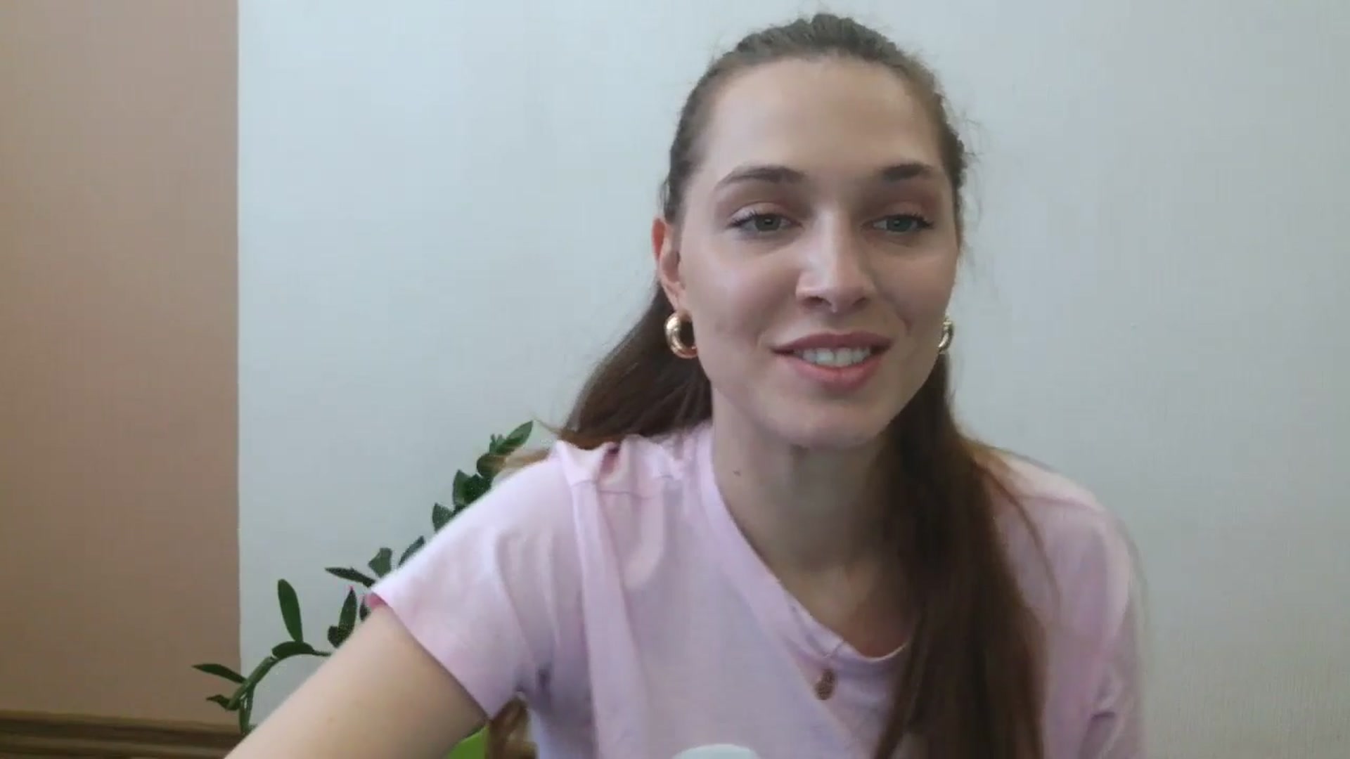 Gallery image thumbnail from HaleyReed's myfreecams stream on, 04/13/2025, 12:03 image 11 of 20