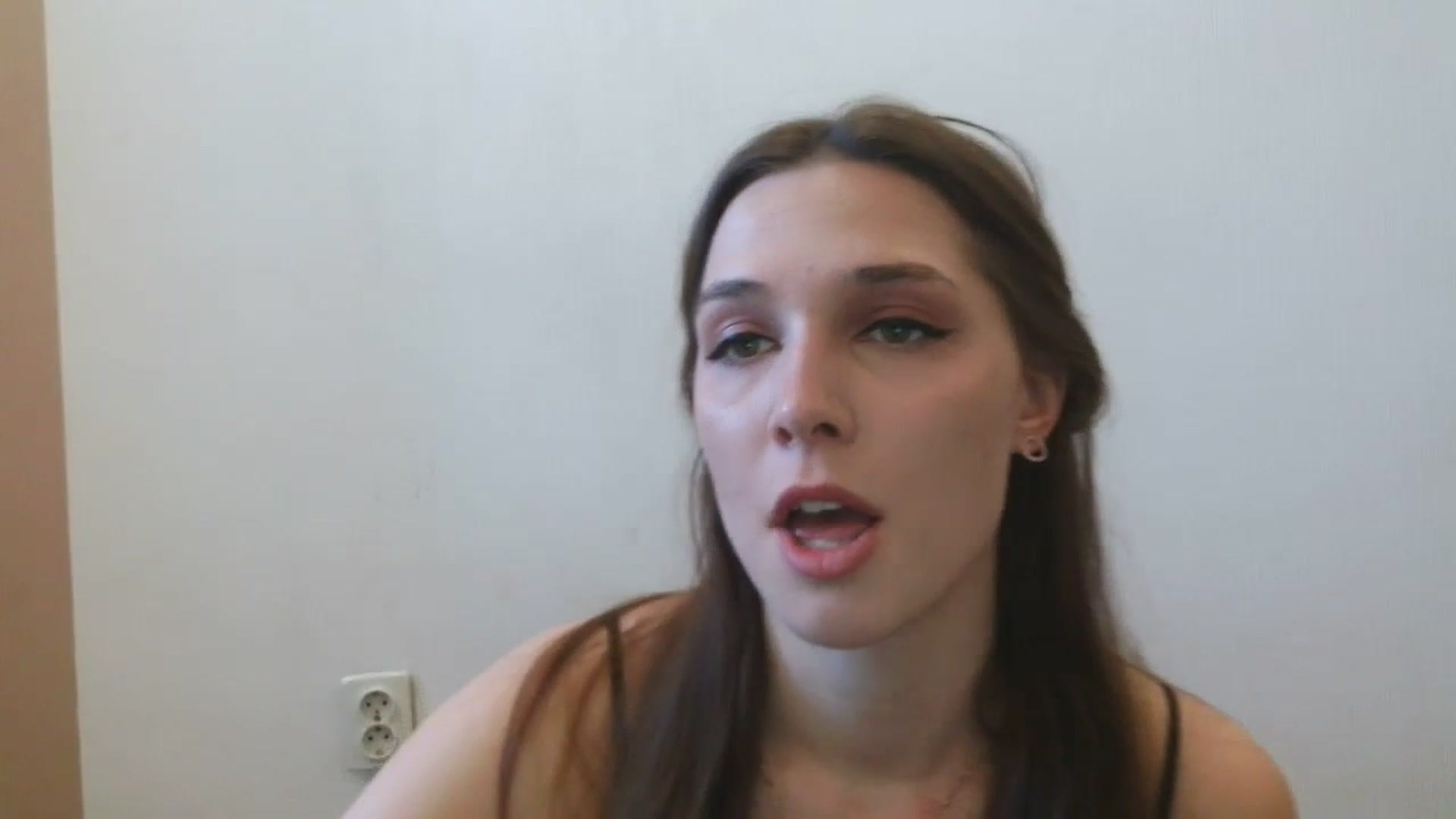 Gallery image thumbnail from HaleyReed's myfreecams stream on, 04/15/2025, 10:34 image 11 of 20