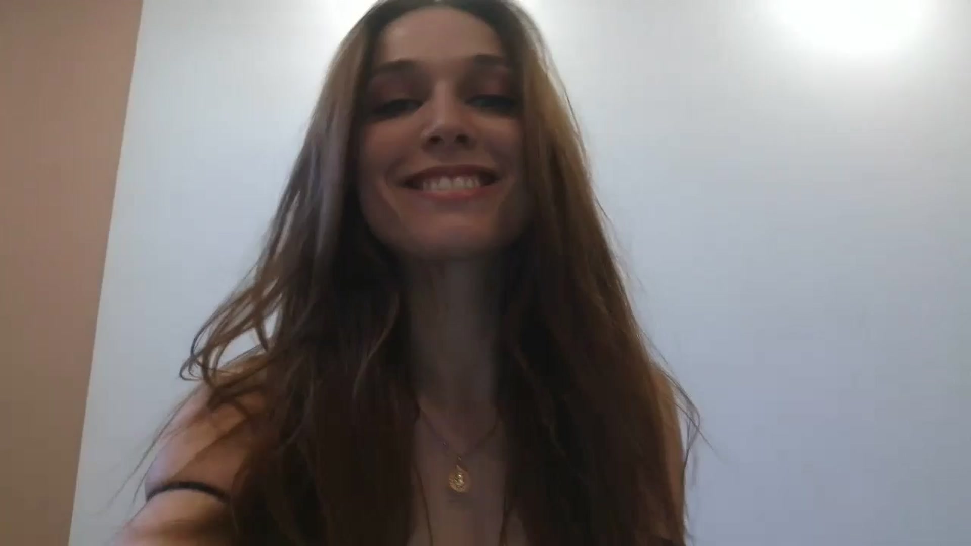Gallery image thumbnail from HaleyReed's myfreecams stream on, 04/15/2025, 11:22 image 3 of 20