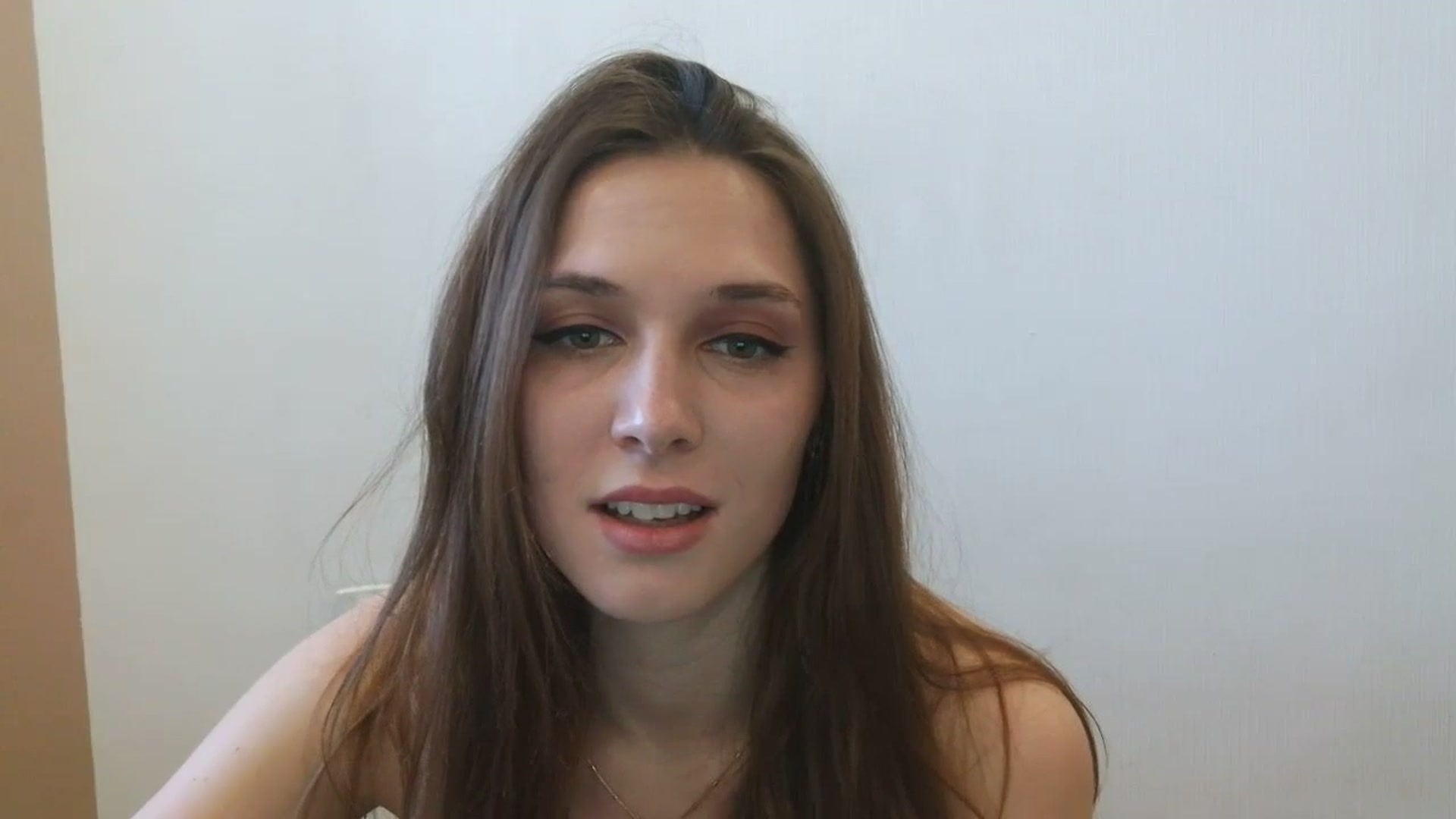 Gallery image thumbnail from HaleyReed's myfreecams stream on, 04/15/2025, 11:22 image 17 of 20