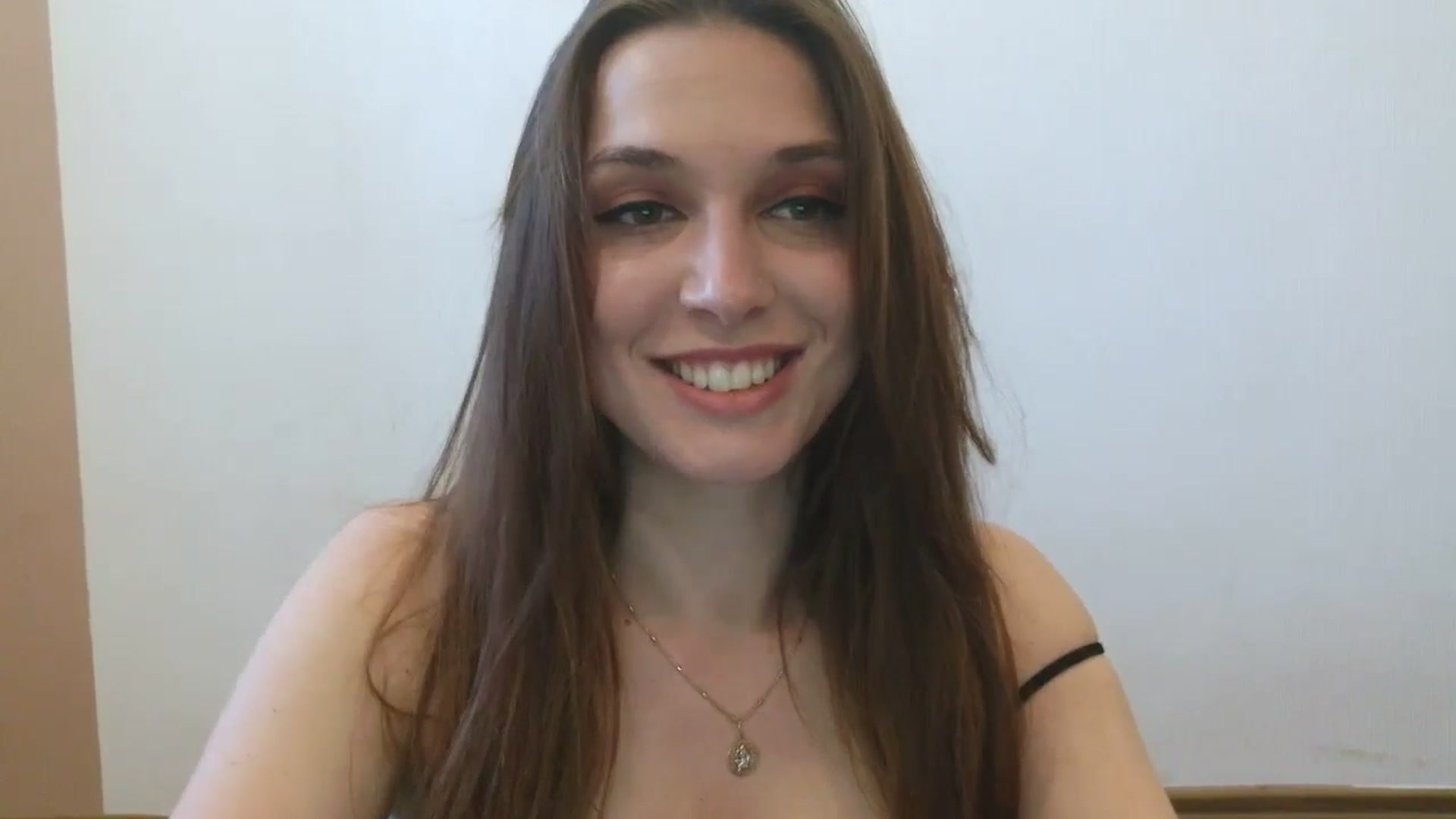 Gallery image thumbnail from HaleyReed's myfreecams stream on, 04/15/2025, 11:22 image 10 of 20