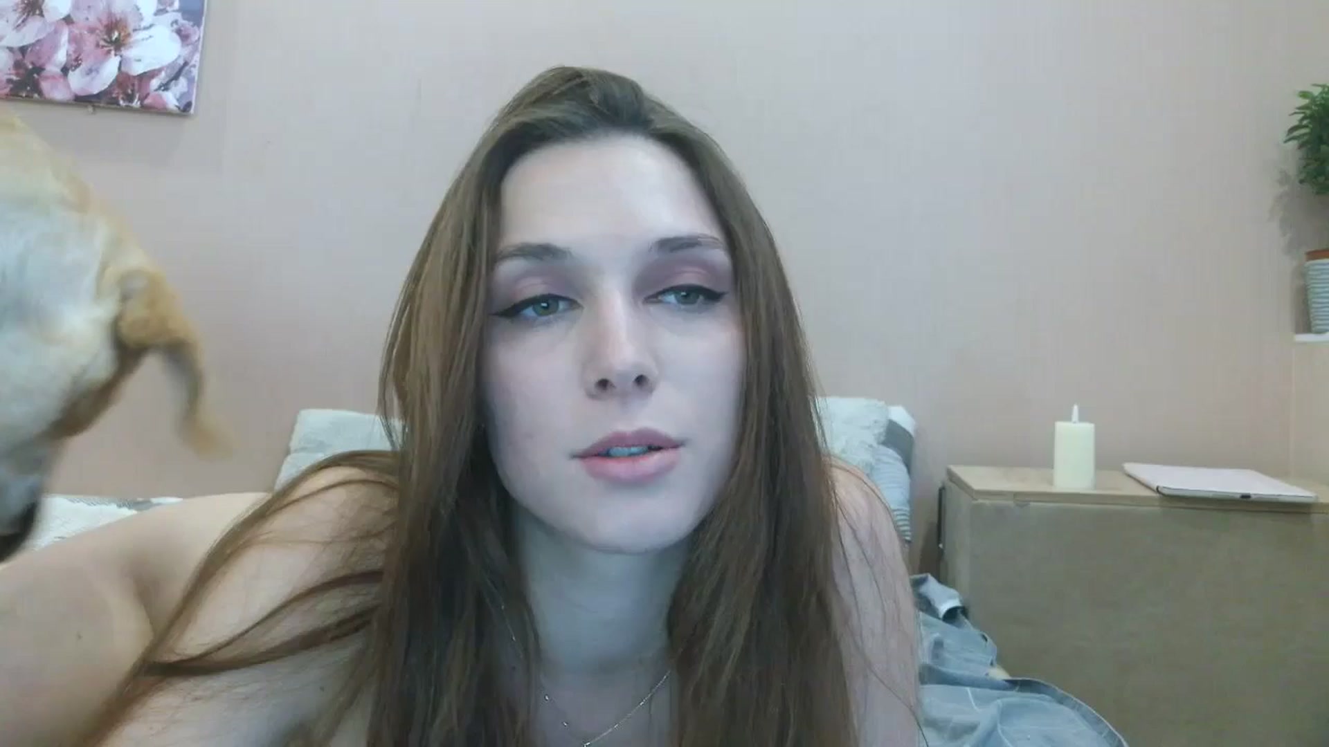 Gallery image thumbnail from HaleyReed's myfreecams stream on, 04/15/2025, 12:10 image 1 of 20