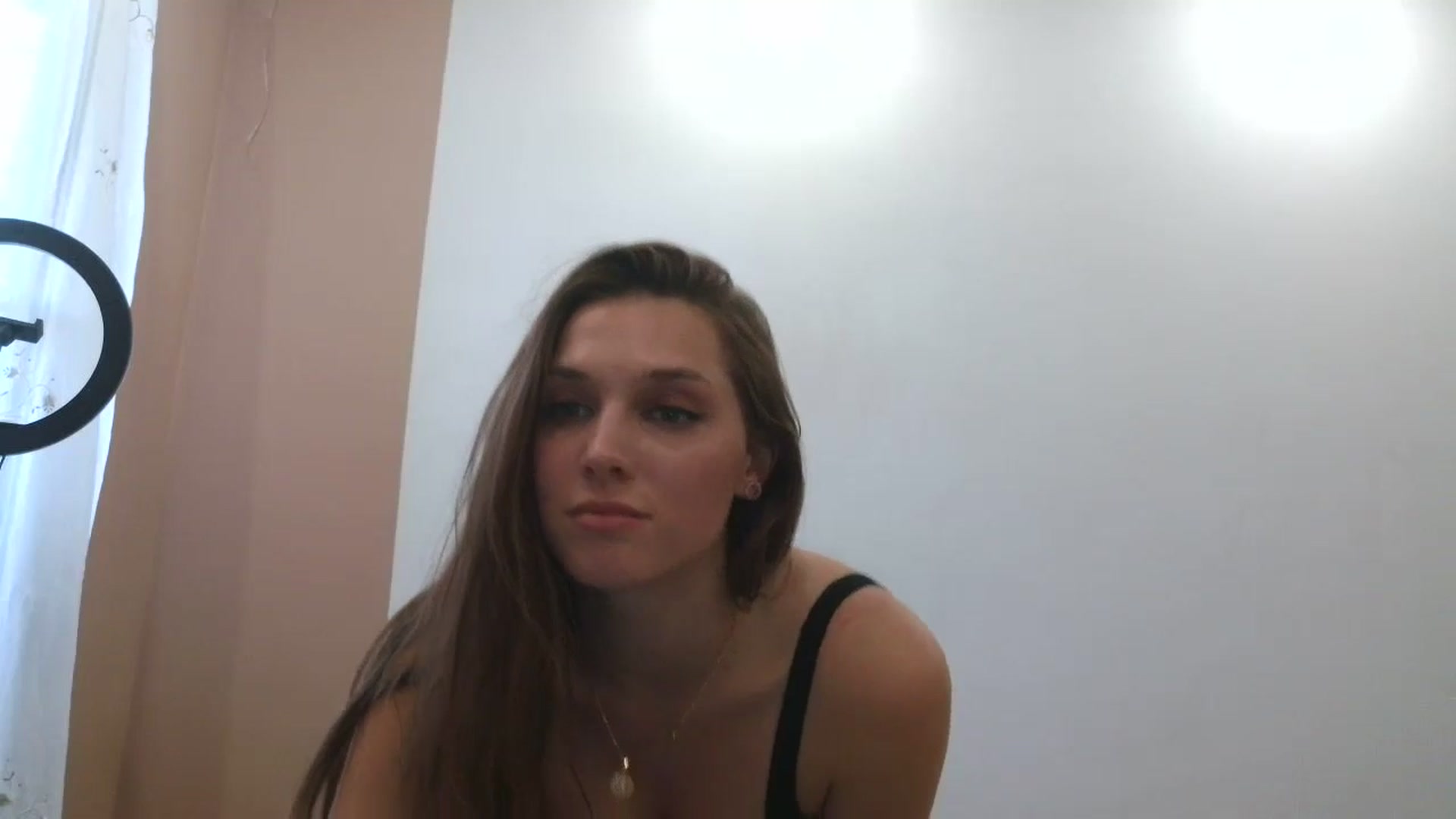 Gallery image thumbnail from HaleyReed's myfreecams stream on, 04/15/2025, 15:08 image 13 of 20