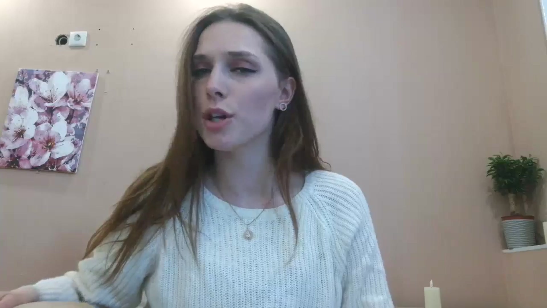 Gallery image thumbnail from HaleyReed's myfreecams stream on, 04/15/2025, 15:08 image 2 of 20