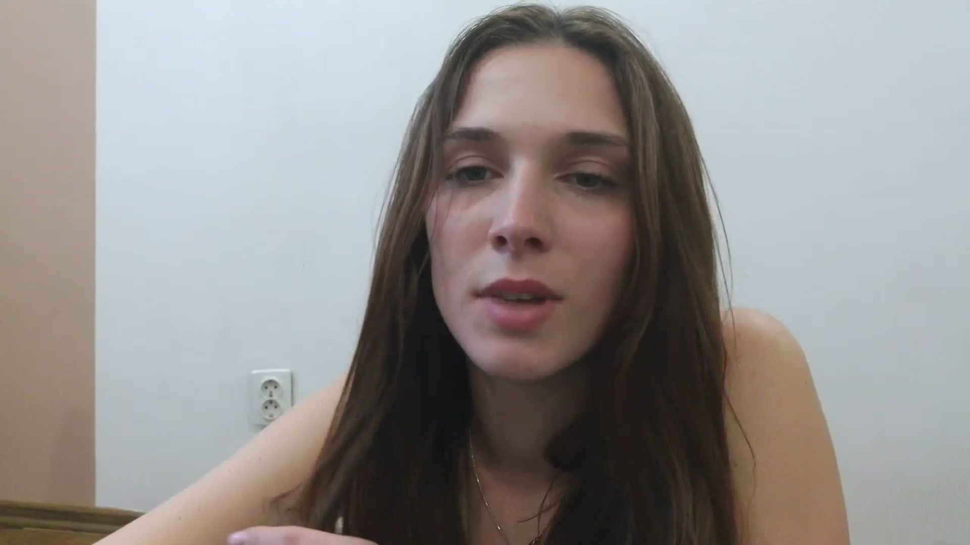 Gallery image thumbnail from HaleyReed's myfreecams stream on, 04/16/2025, 14:30 image 18 of 20