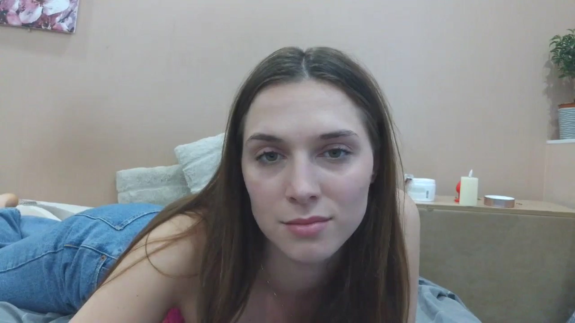 Gallery image thumbnail from HaleyReed's myfreecams stream on, 04/16/2025, 16:07 image 19 of 20