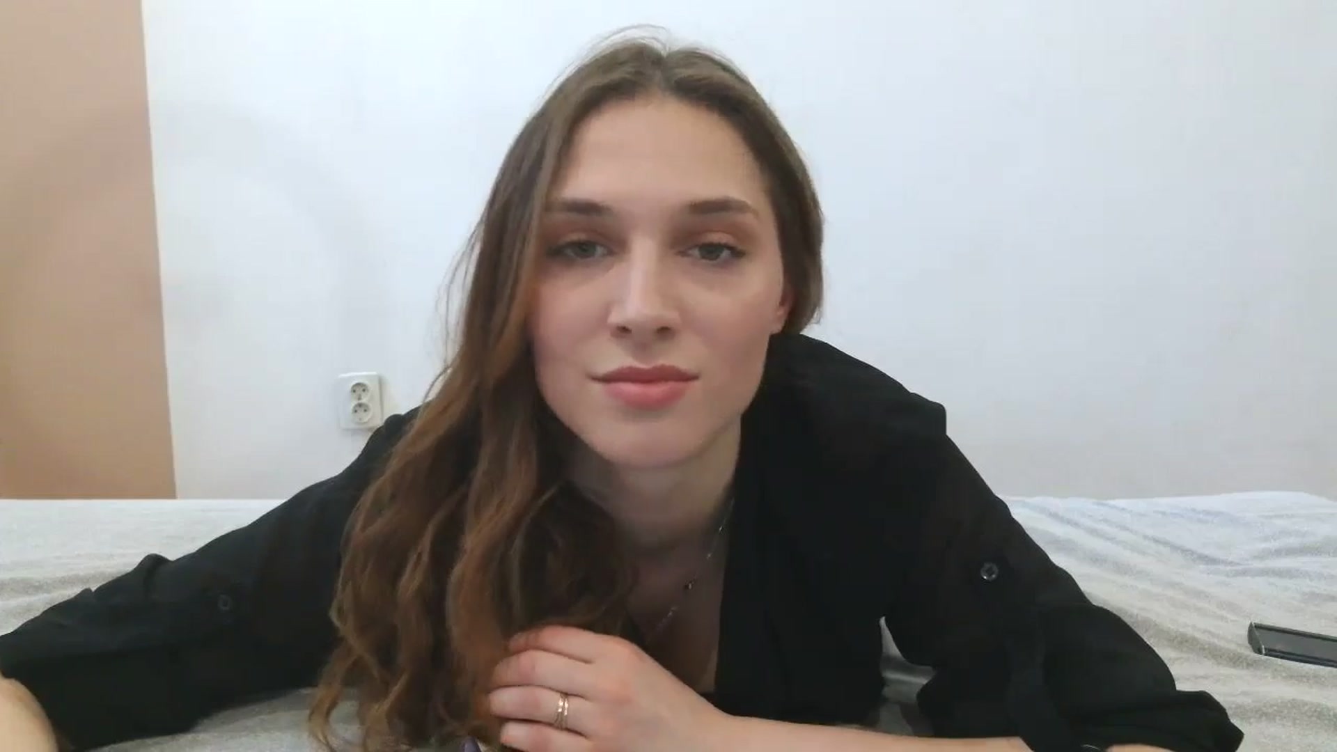 Gallery image thumbnail from HaleyReed's myfreecams stream on, 04/17/2025, 11:37 image 20 of 20