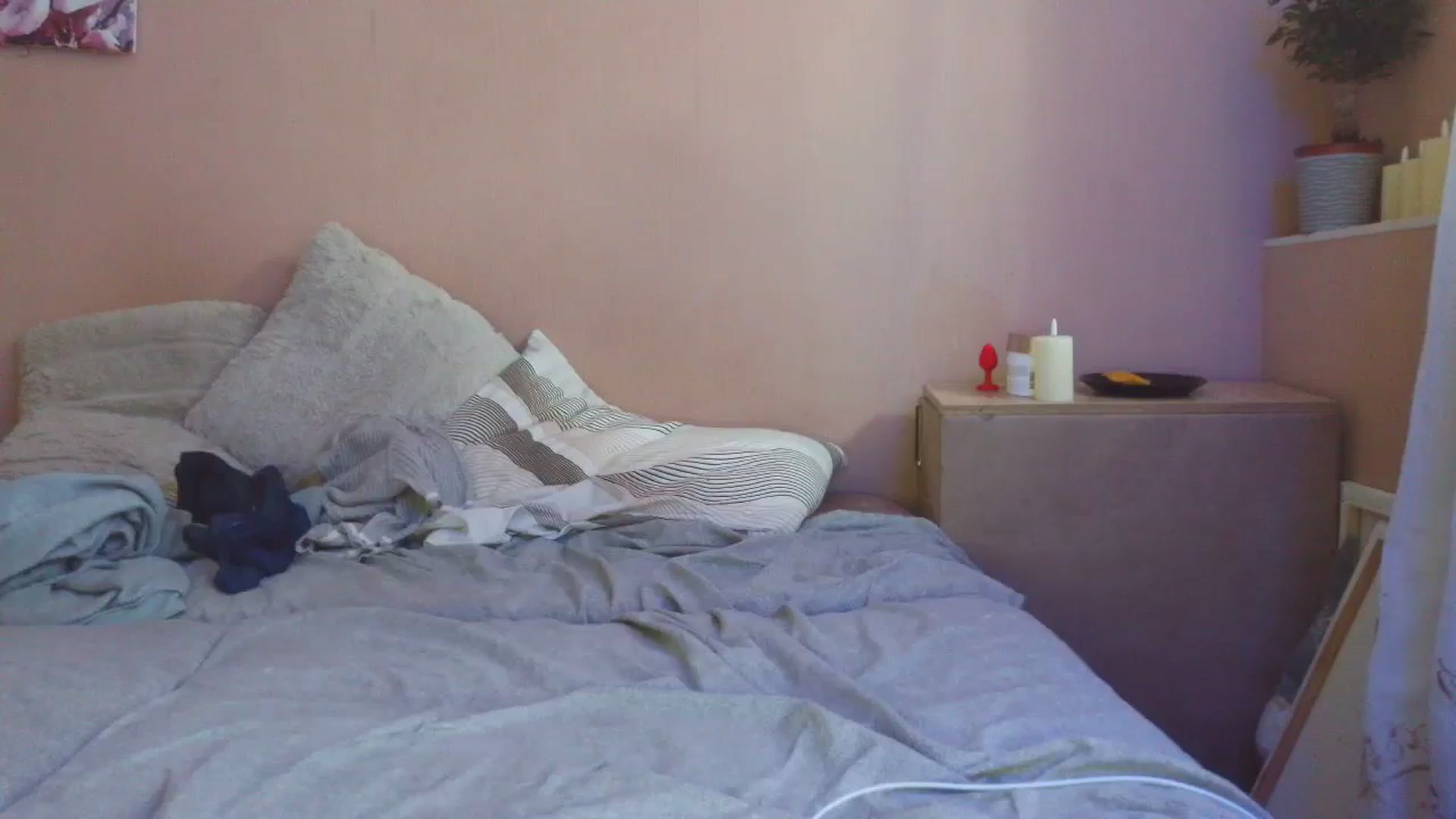 Gallery image thumbnail from HaleyReed's myfreecams stream on, 04/17/2025, 14:09 image 20 of 20