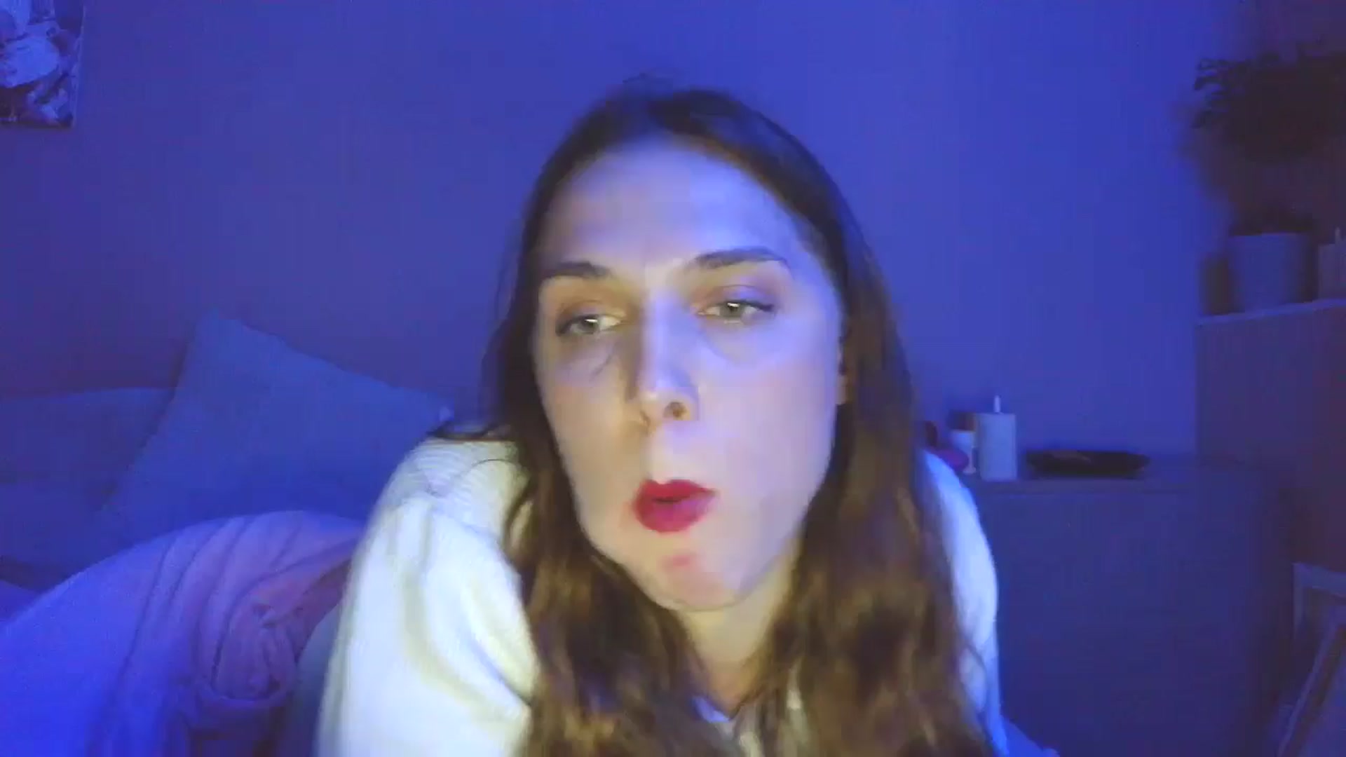 Gallery image thumbnail from HaleyReed's myfreecams stream on, 04/17/2025, 16:50 image 18 of 20
