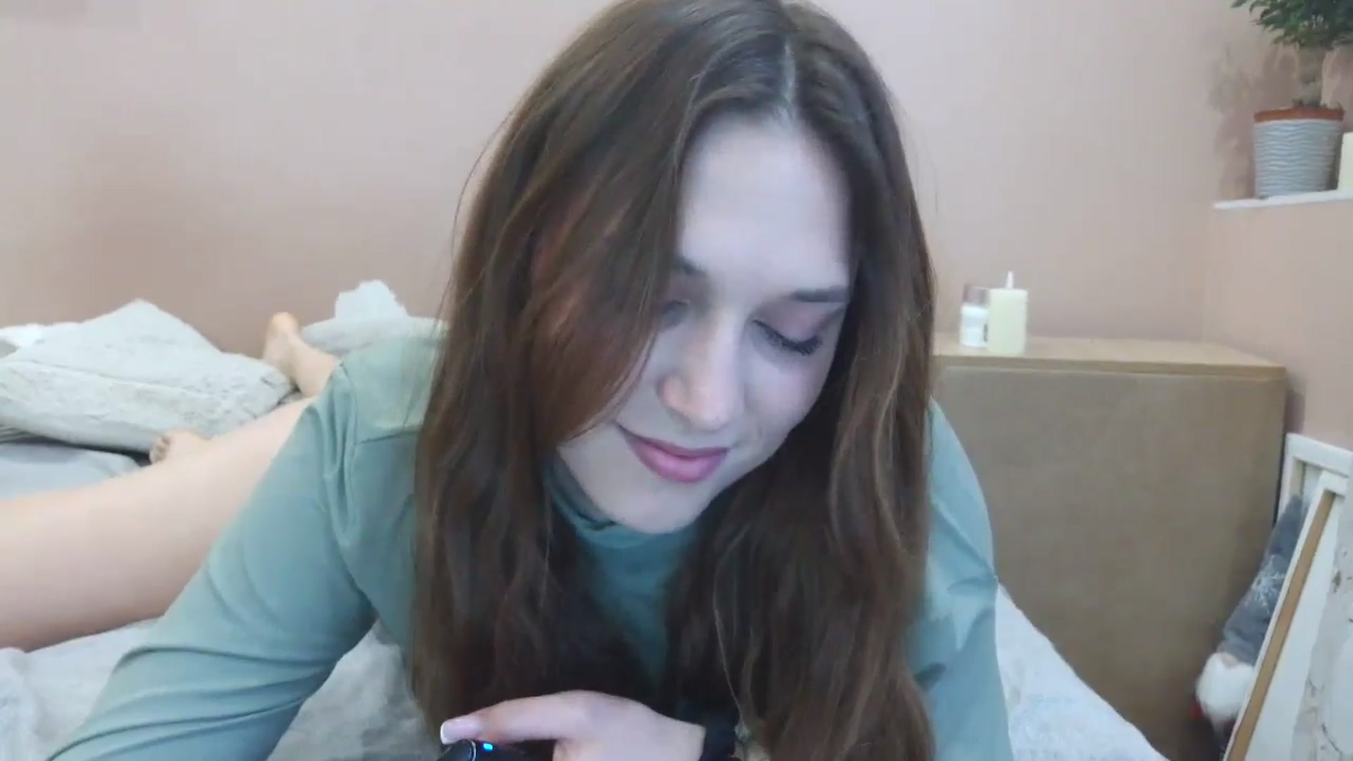 Gallery image thumbnail from HaleyReed's myfreecams stream on, 04/18/2025, 11:33 image 4 of 20