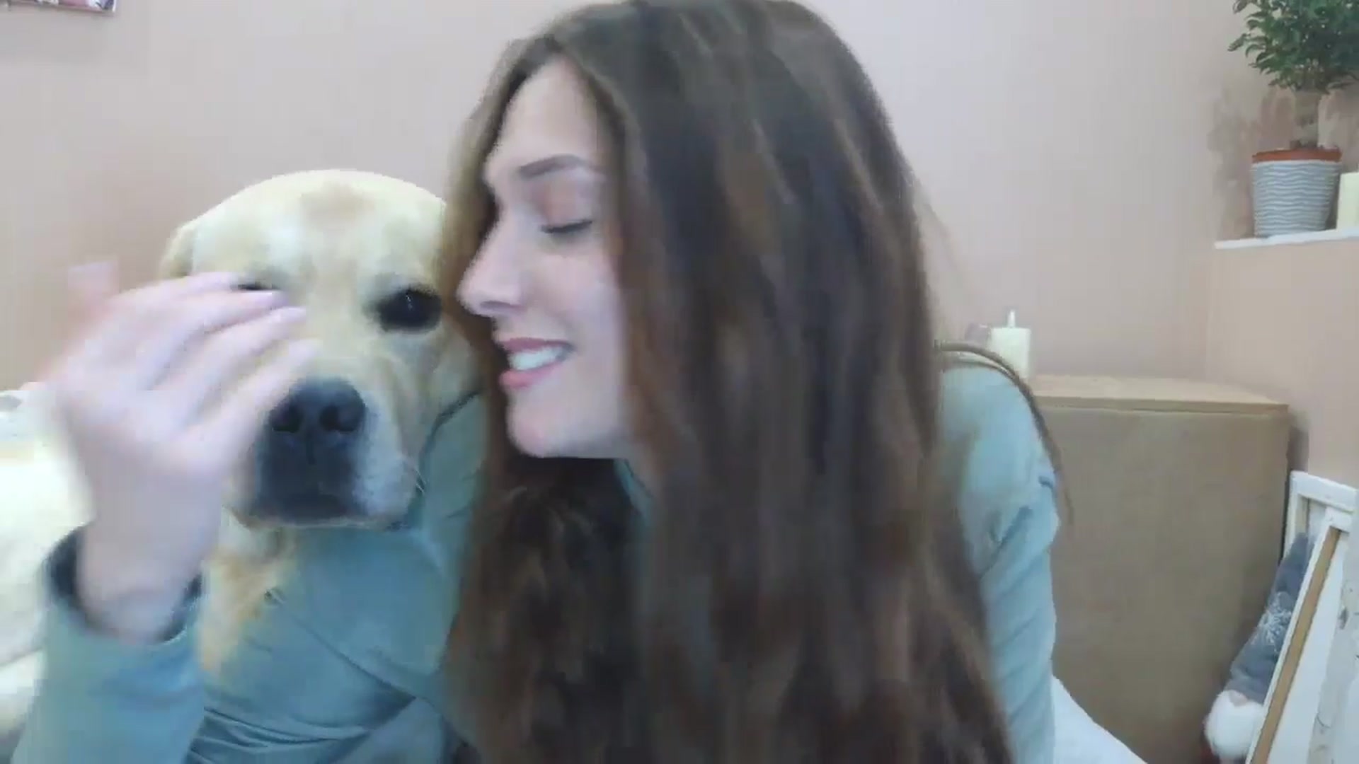 Gallery image thumbnail from HaleyReed's myfreecams stream on, 04/18/2025, 12:01 image 5 of 20