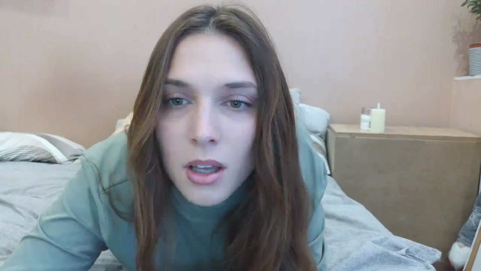 Gallery image thumbnail from HaleyReed's myfreecams stream on, 04/18/2025, 13:02 image 8 of 20