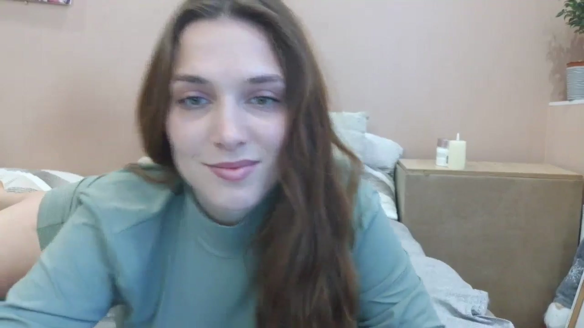 Gallery image thumbnail from HaleyReed's myfreecams stream on, 04/18/2025, 13:02 image 18 of 20