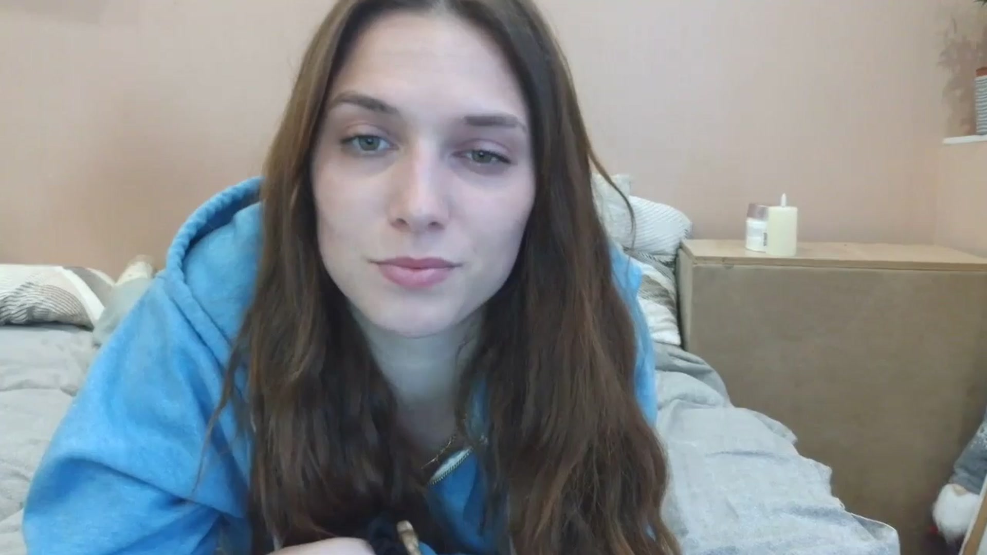 Gallery image thumbnail from HaleyReed's myfreecams stream on, 04/18/2025, 14:26 image 8 of 20