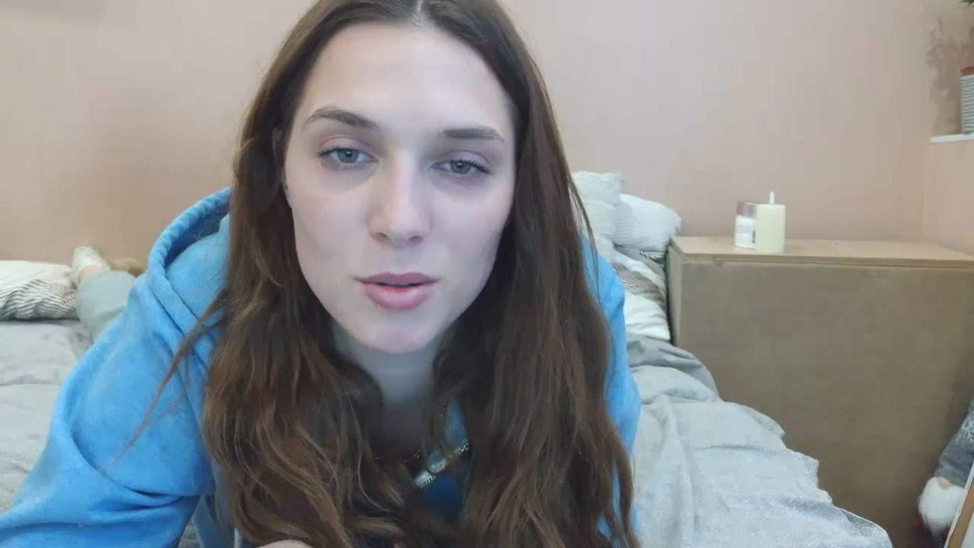 Gallery image thumbnail from HaleyReed's myfreecams stream on, 04/18/2025, 14:26 image 3 of 20