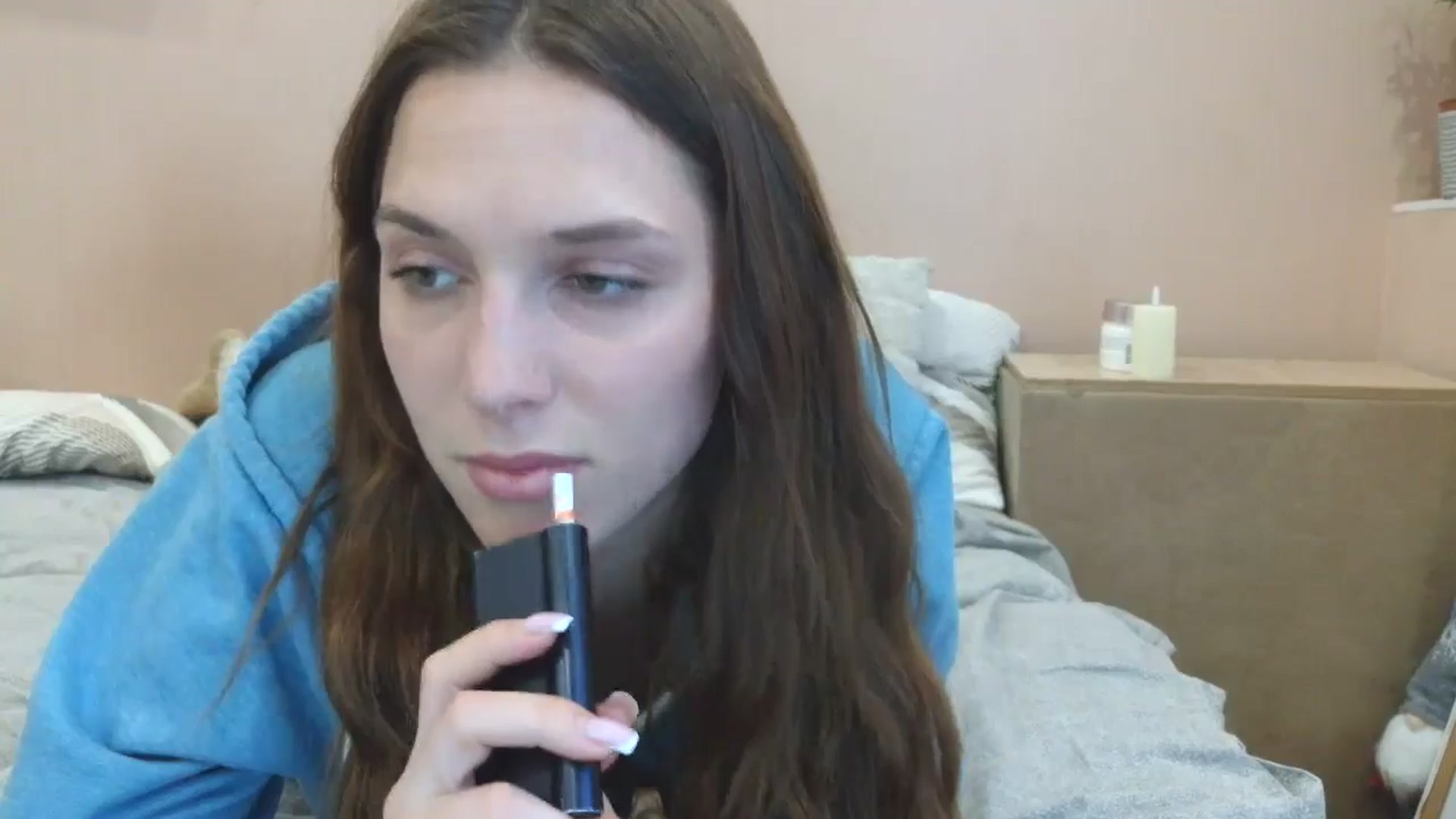 Gallery image thumbnail from HaleyReed's myfreecams stream on, 04/18/2025, 14:26 image 5 of 20