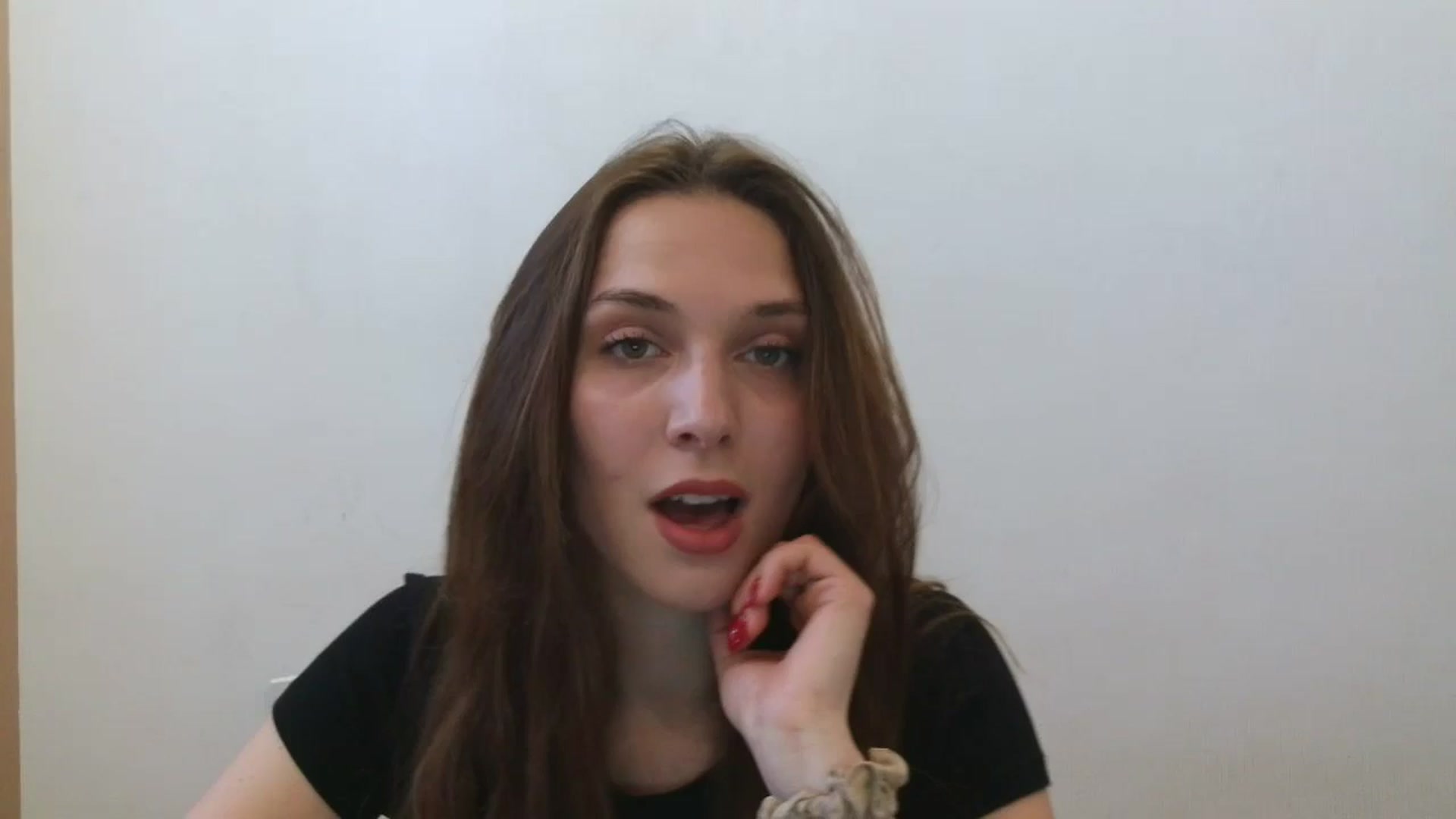 Gallery image thumbnail from HaleyReed's myfreecams stream on, 04/20/2025, 11:08 image 17 of 20