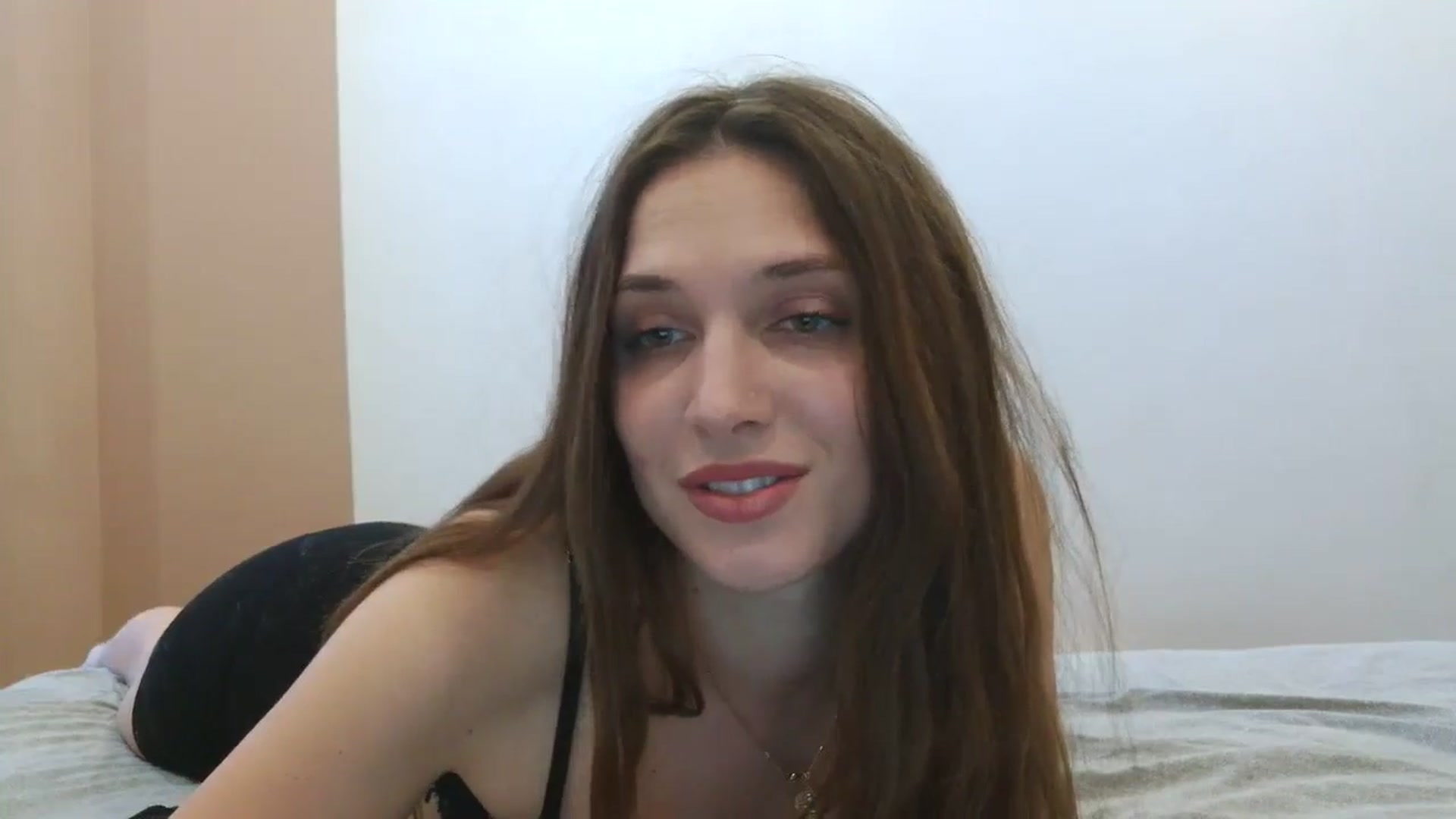 Gallery image thumbnail from HaleyReed's myfreecams stream on, 04/20/2025, 12:29 image 17 of 20