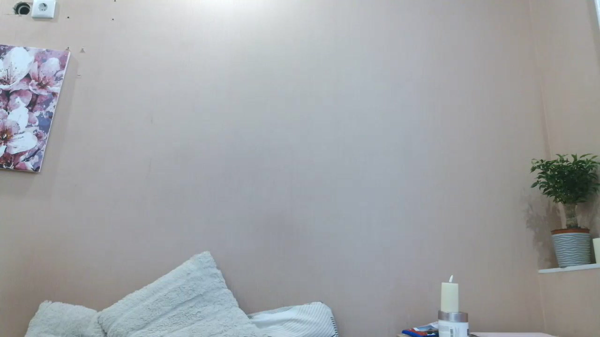 Gallery image thumbnail from HaleyReed's myfreecams stream on, 04/20/2025, 12:57 image 20 of 20