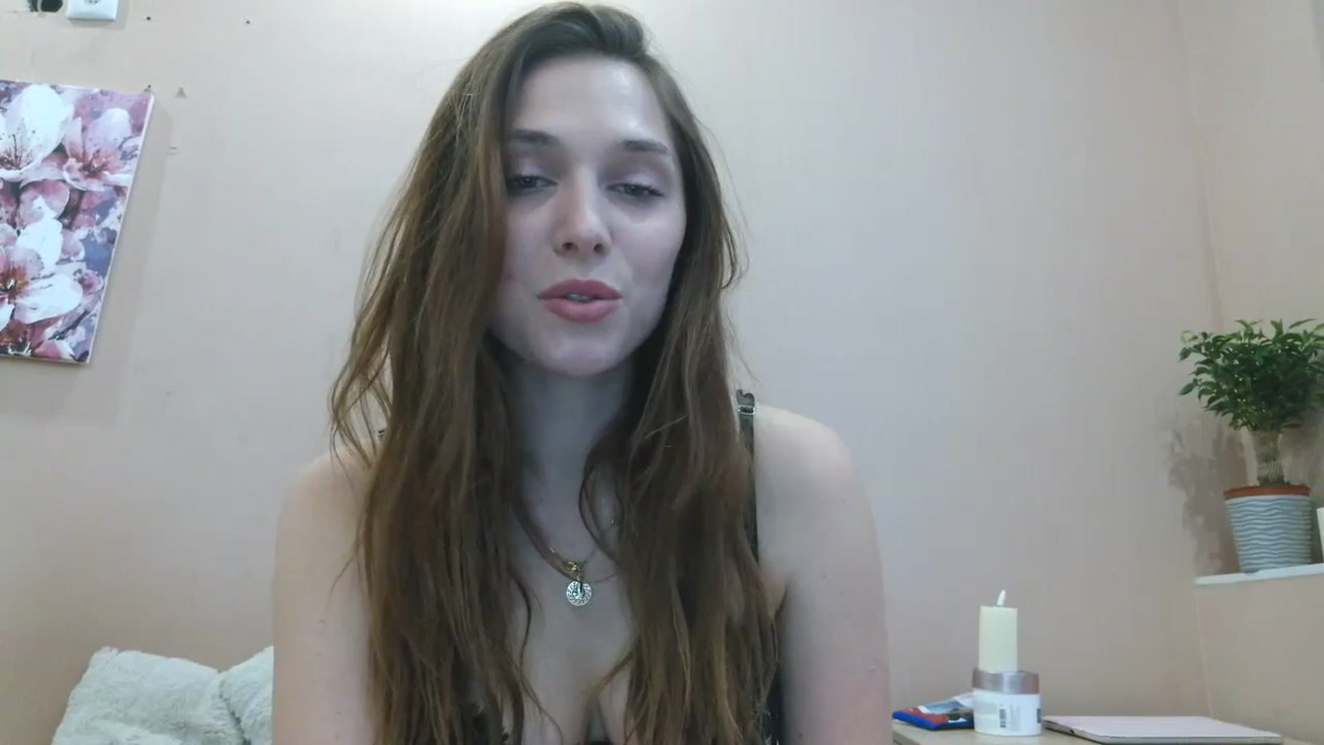 Gallery image thumbnail from HaleyReed's myfreecams stream on, 04/20/2025, 12:57 image 18 of 20