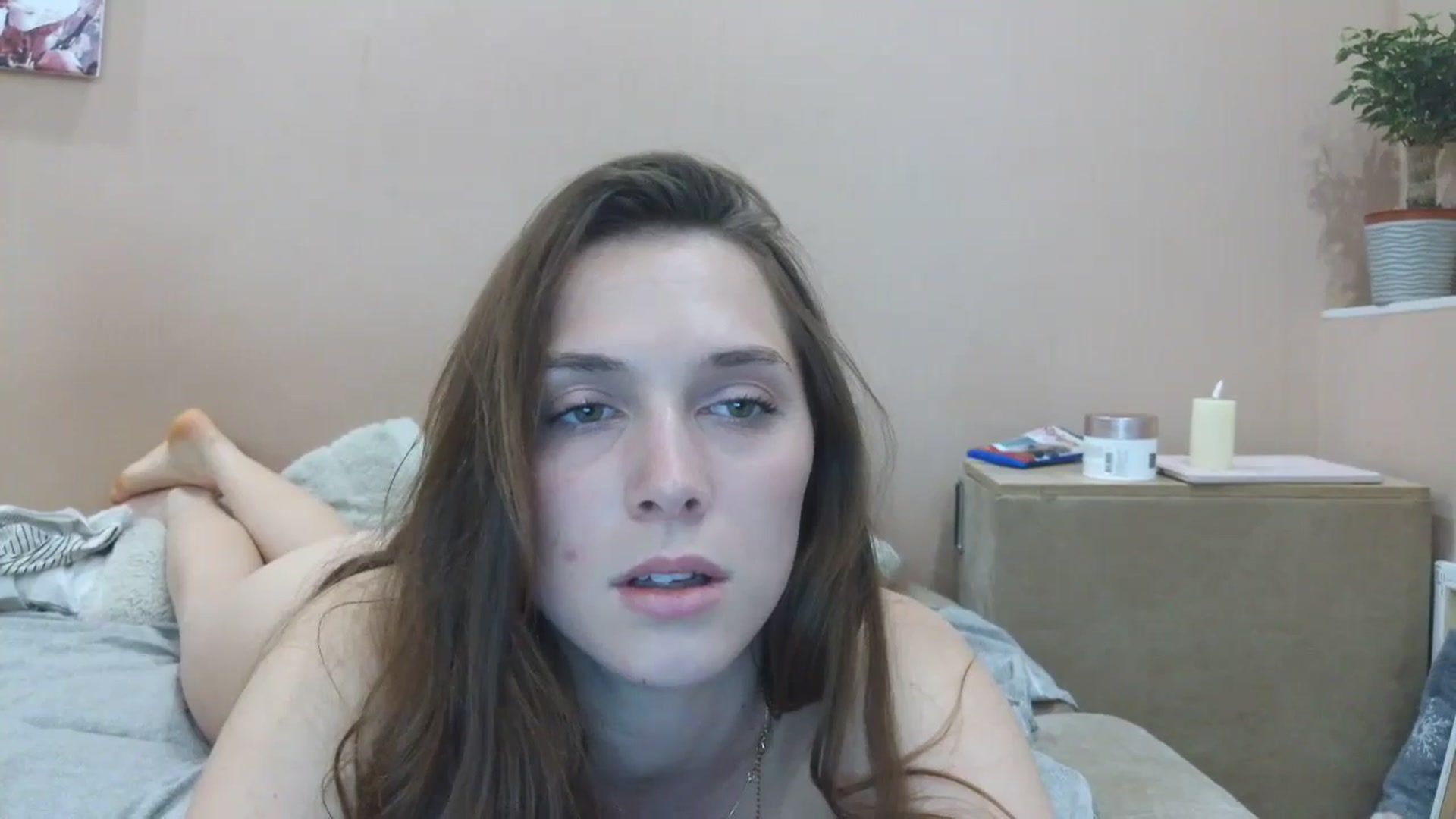 Gallery image thumbnail from HaleyReed's myfreecams stream on, 04/20/2025, 16:25 image 19 of 20