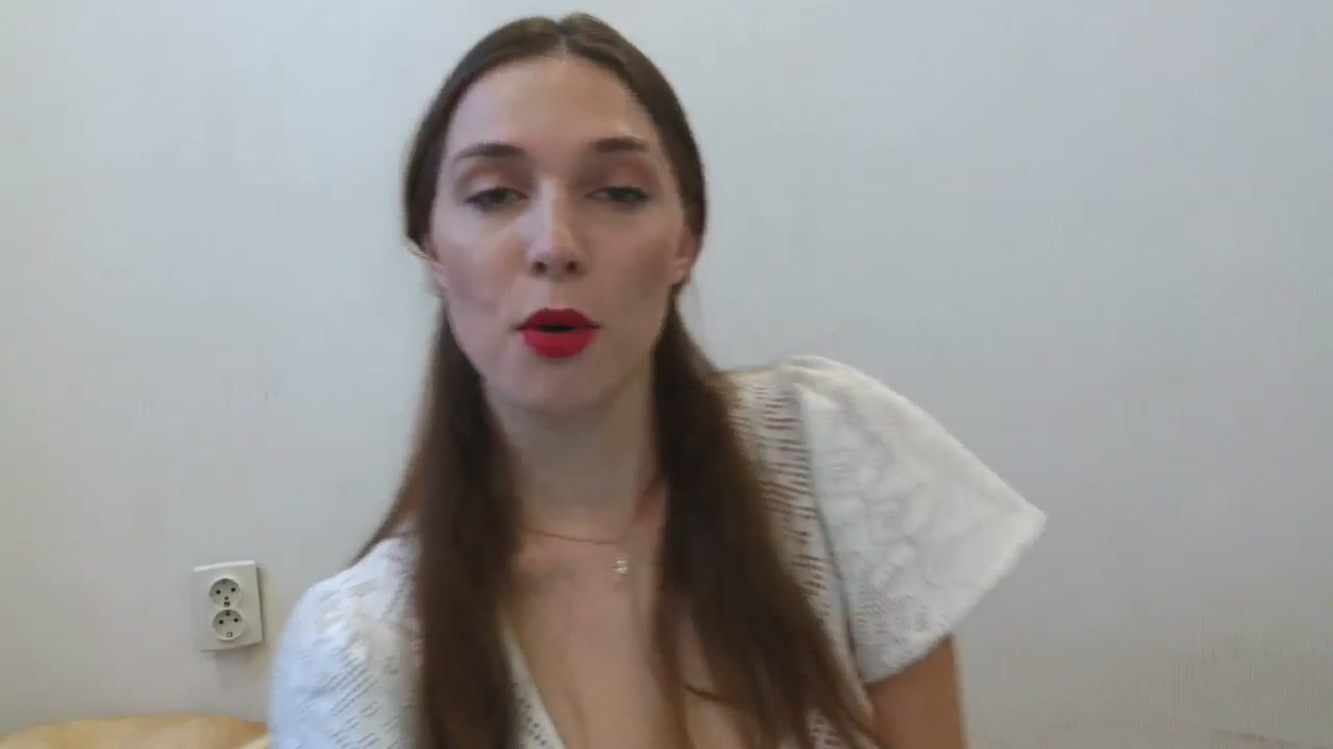 Gallery image thumbnail from HaleyReed's myfreecams stream on, 04/21/2025, 12:14 image 7 of 20