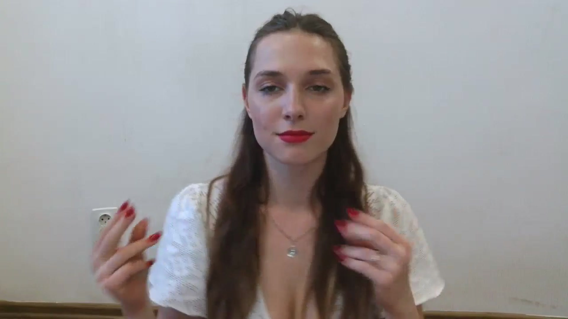 Gallery image thumbnail from HaleyReed's myfreecams stream on, 04/21/2025, 14:09 image 13 of 20