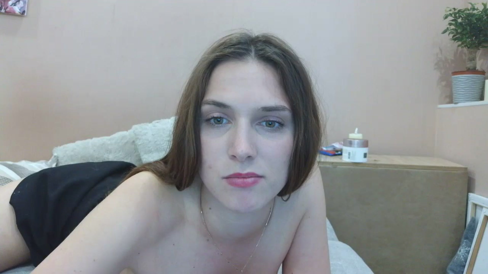 Gallery image thumbnail from HaleyReed's myfreecams stream on, 04/21/2025, 16:02 image 11 of 20