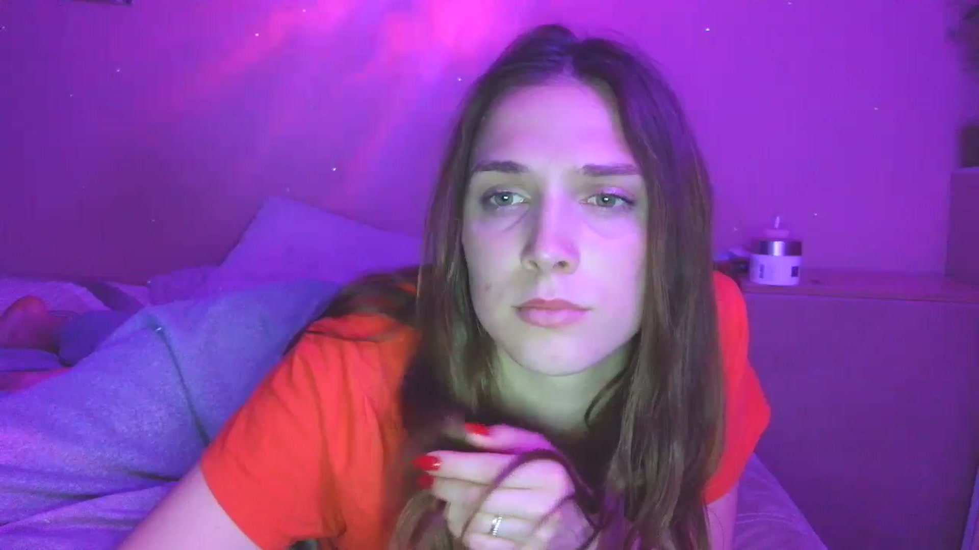 Gallery image thumbnail from HaleyReed's myfreecams stream on, 04/21/2025, 17:35 image 20 of 20
