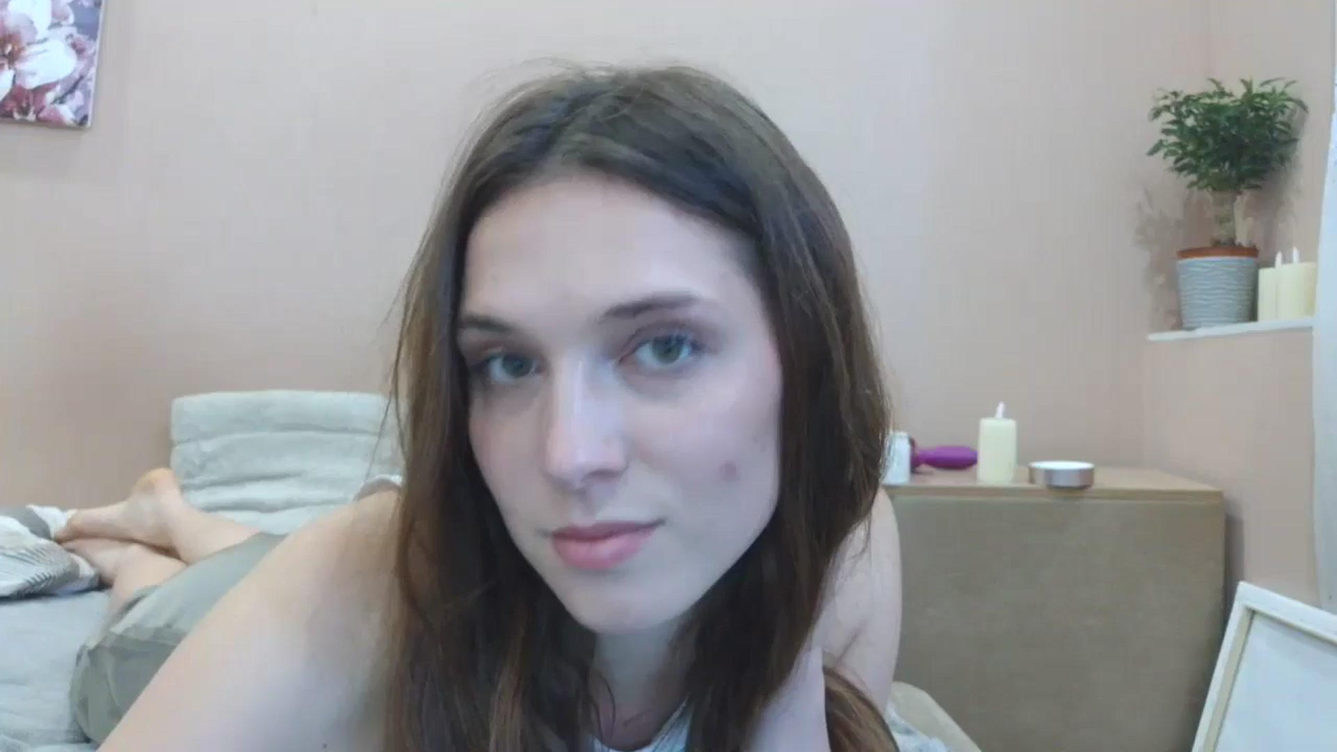 Gallery image thumbnail from HaleyReed's myfreecams stream on, 04/24/2025, 12:59 image 9 of 20